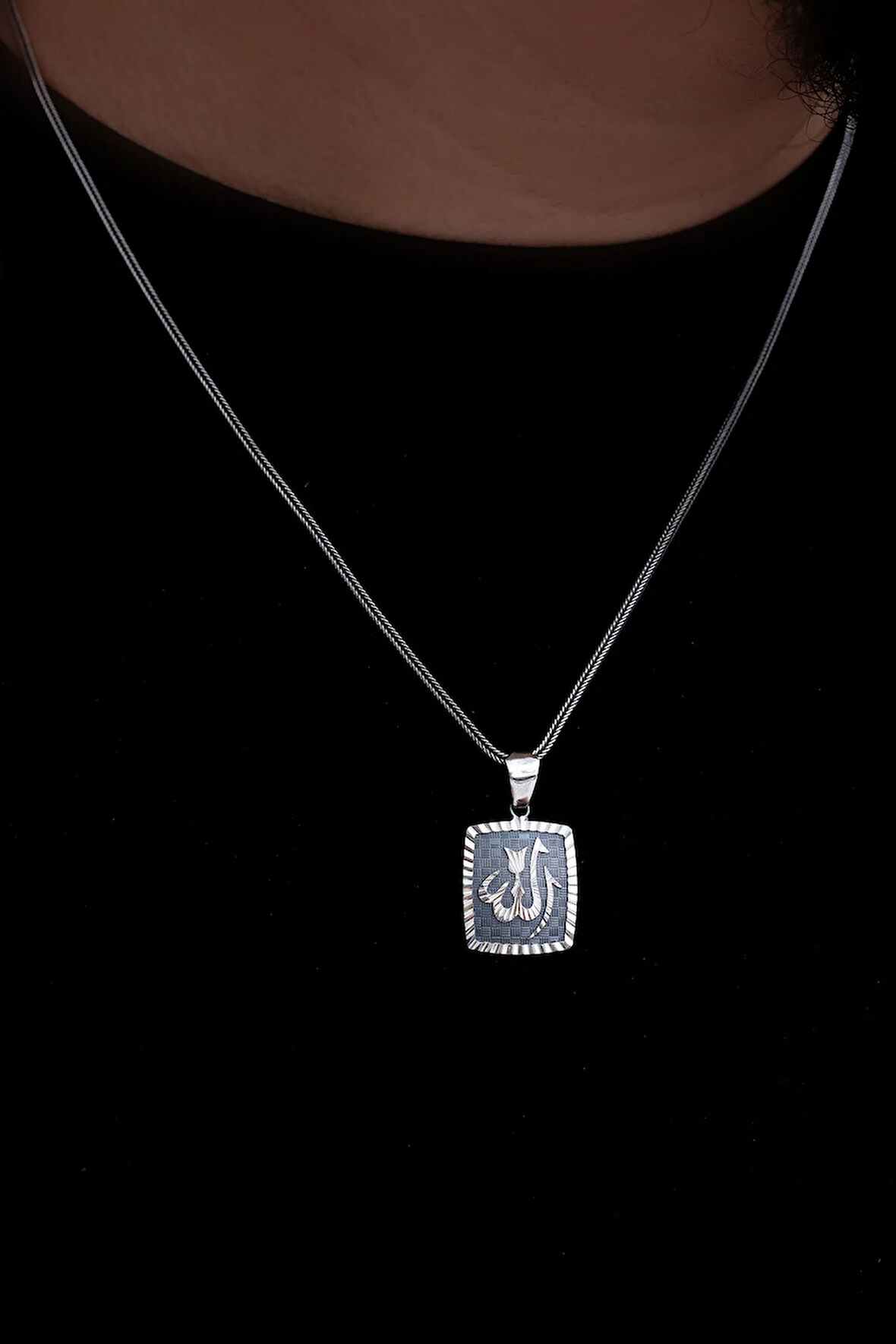 Unisex Gümüş Kalem İşçilikli Allah Yazılı Kolye Zincir