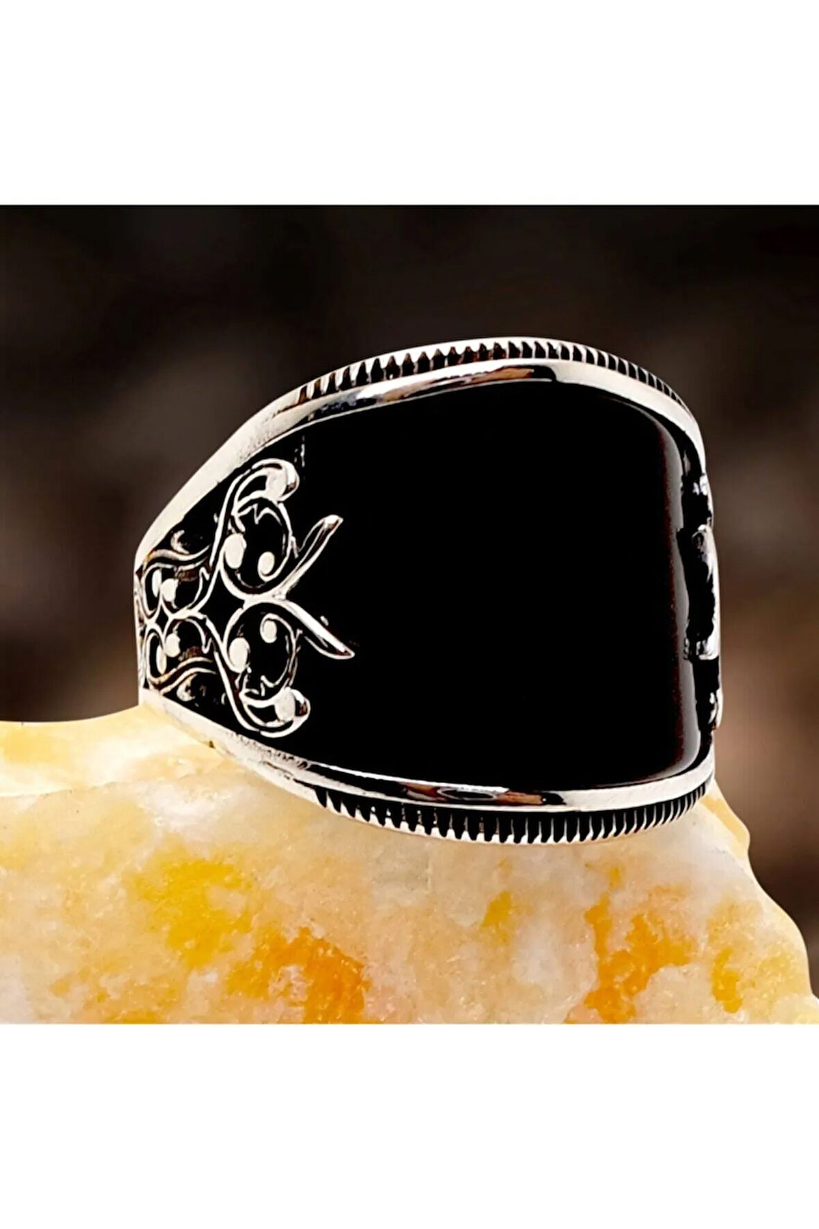 Oniks Taşlı Sarmaşık Motifli Erkek Gümüş Yüzük