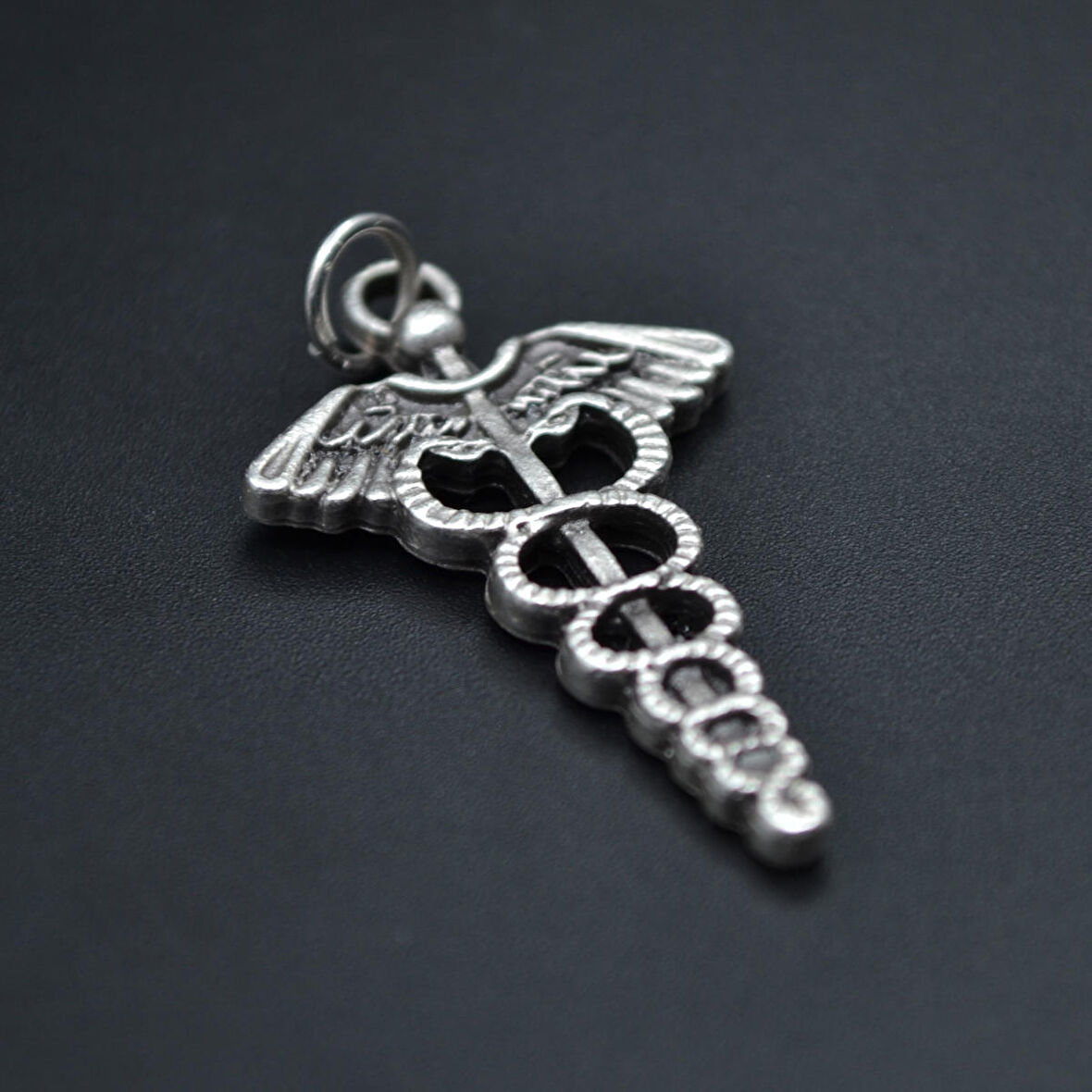 Tıp Sembolü Kadüse Kolye Ucu - Antik Gümüş Kaplama - Kod:2