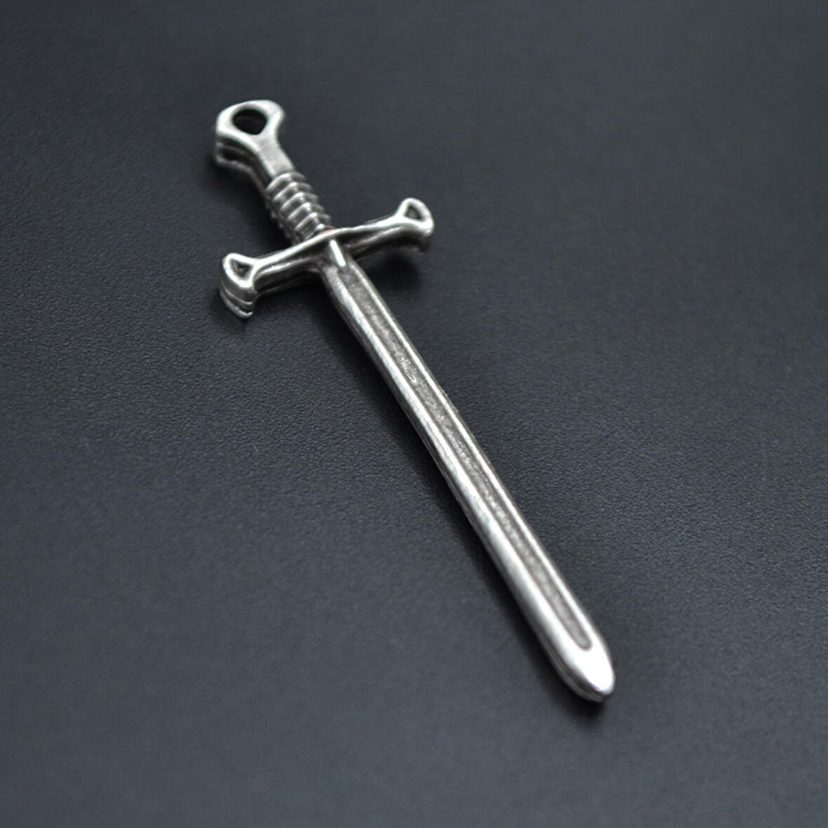Kılıç Kolye Ucu - Antik Gümüş Kaplama - Kod:209