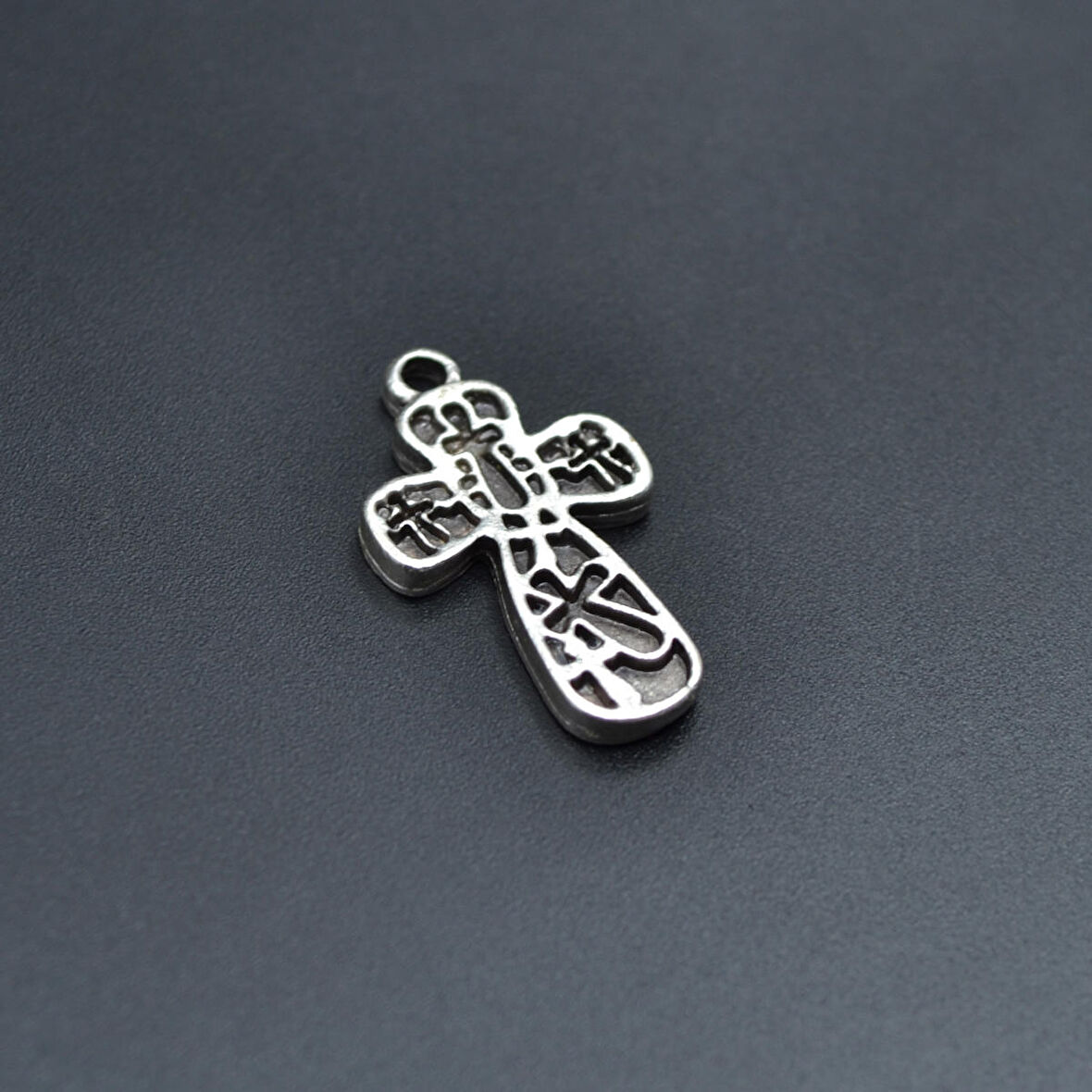 Haç Desenli Haç Kolye Ucu - Antik Gümüş Kaplama - Kod:261
