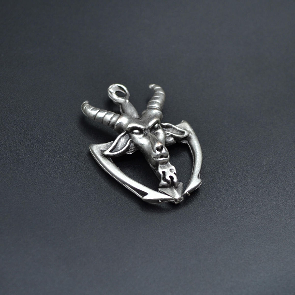 Pagan - Keçi Şeytan Kolye Ucu - Antik Gümüş Kaplama - Kod:153