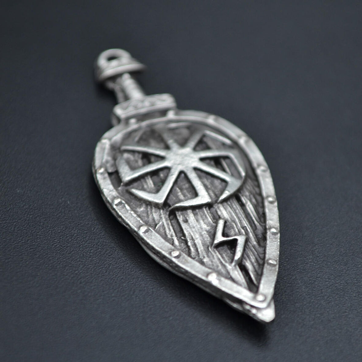 Viking Kolovrat Kalkan  Kolye Ucu - Antik Gümüş Kaplama - Kod:74