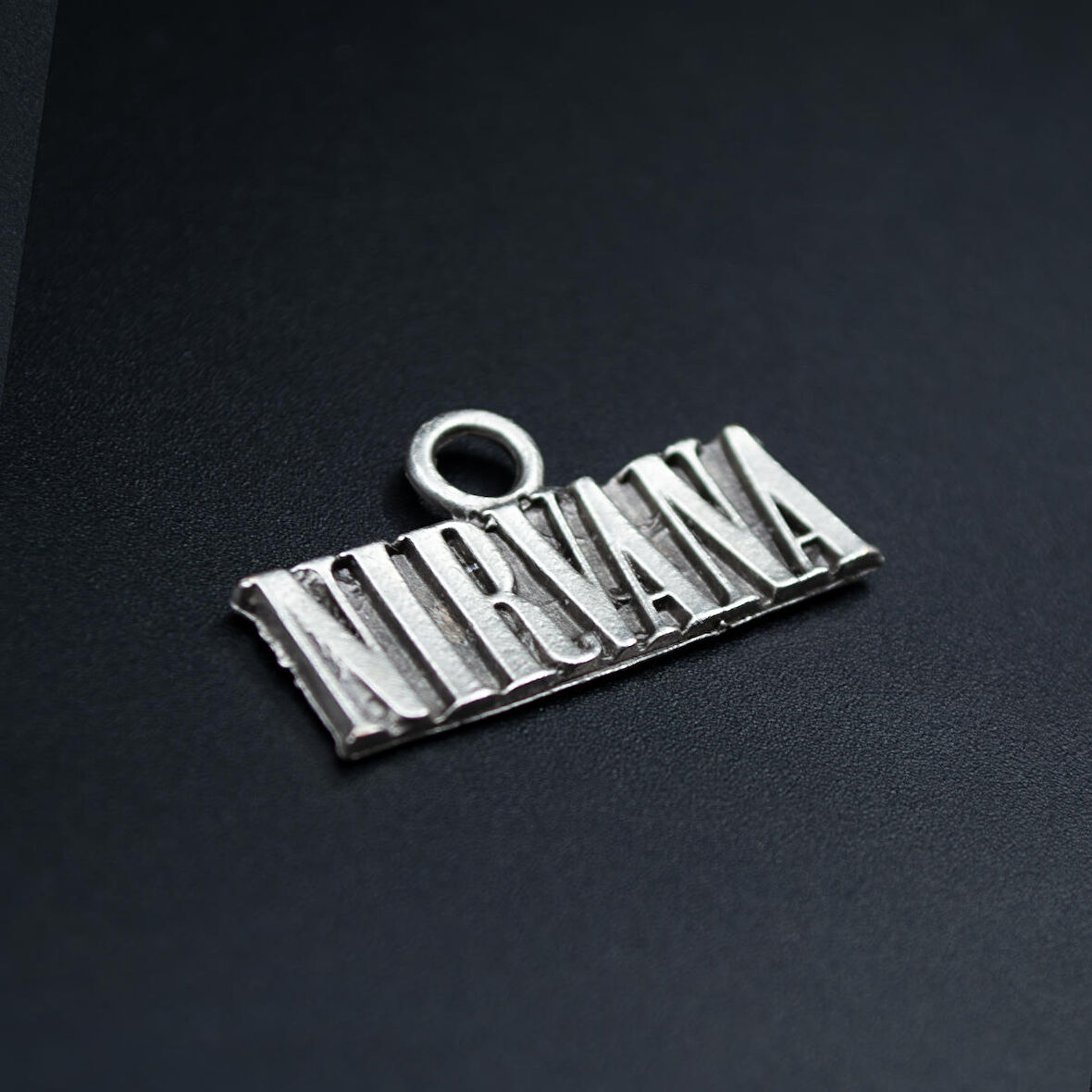 Nirvana Kolye Ucu - Antik Gümüş Kaplama - Kod:289