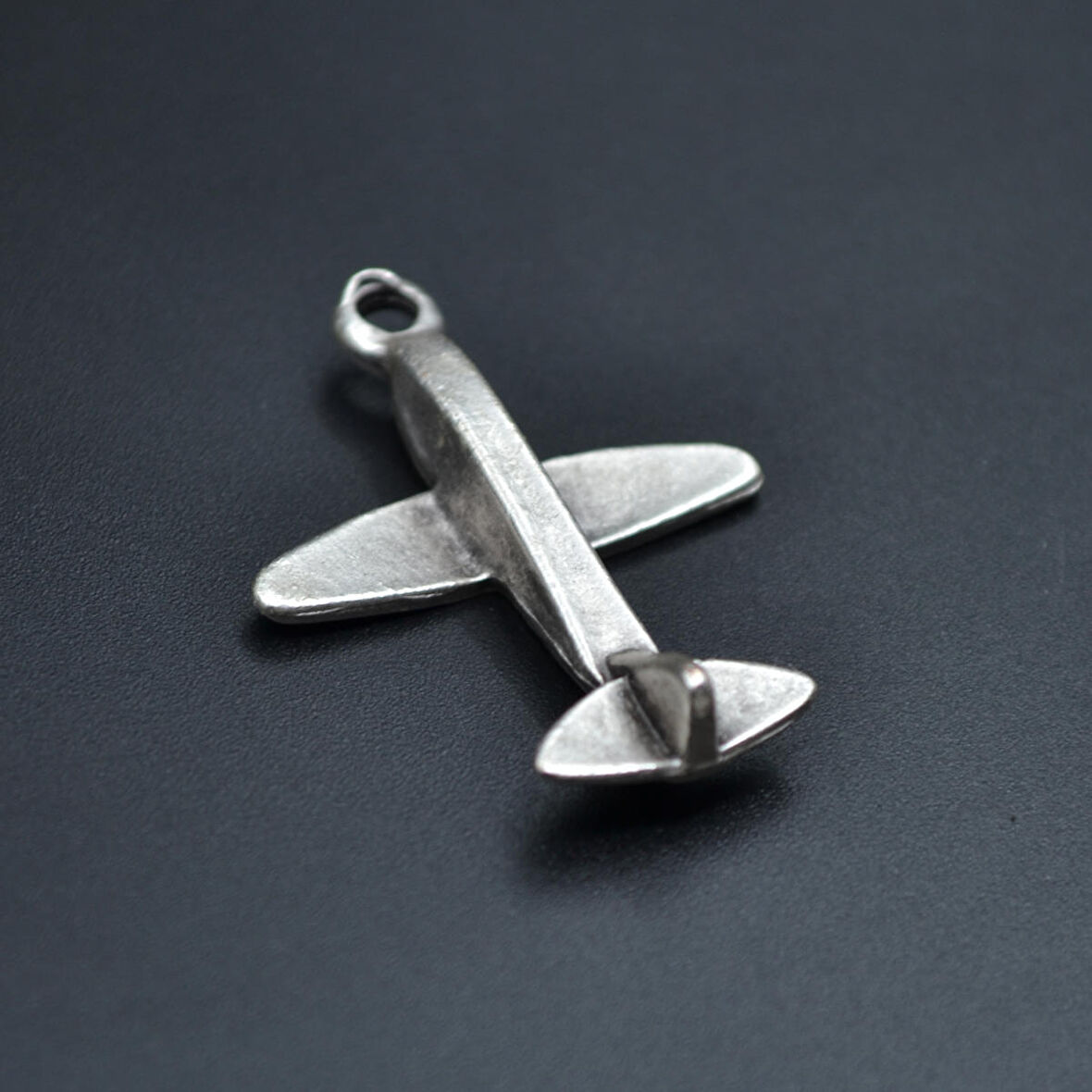 Minimal Uçak Kolye Ucu - Antik Gümüş Kaplama - Kod:136