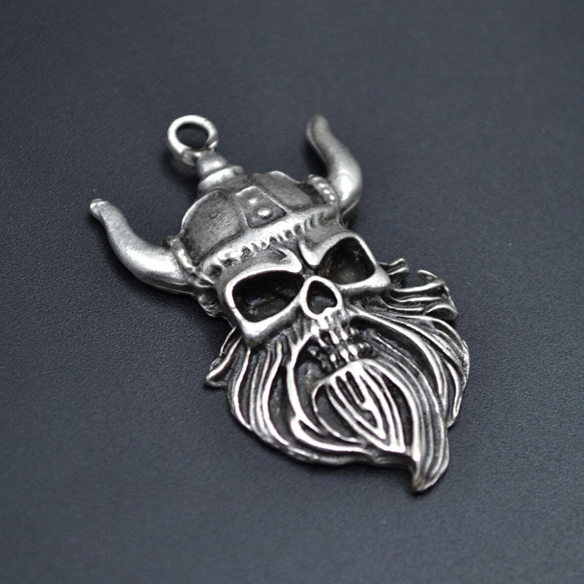 Viking Sakallı Kuru Kafa Kolye Ucu - Antik Gümüş Kaplama - Kod:103