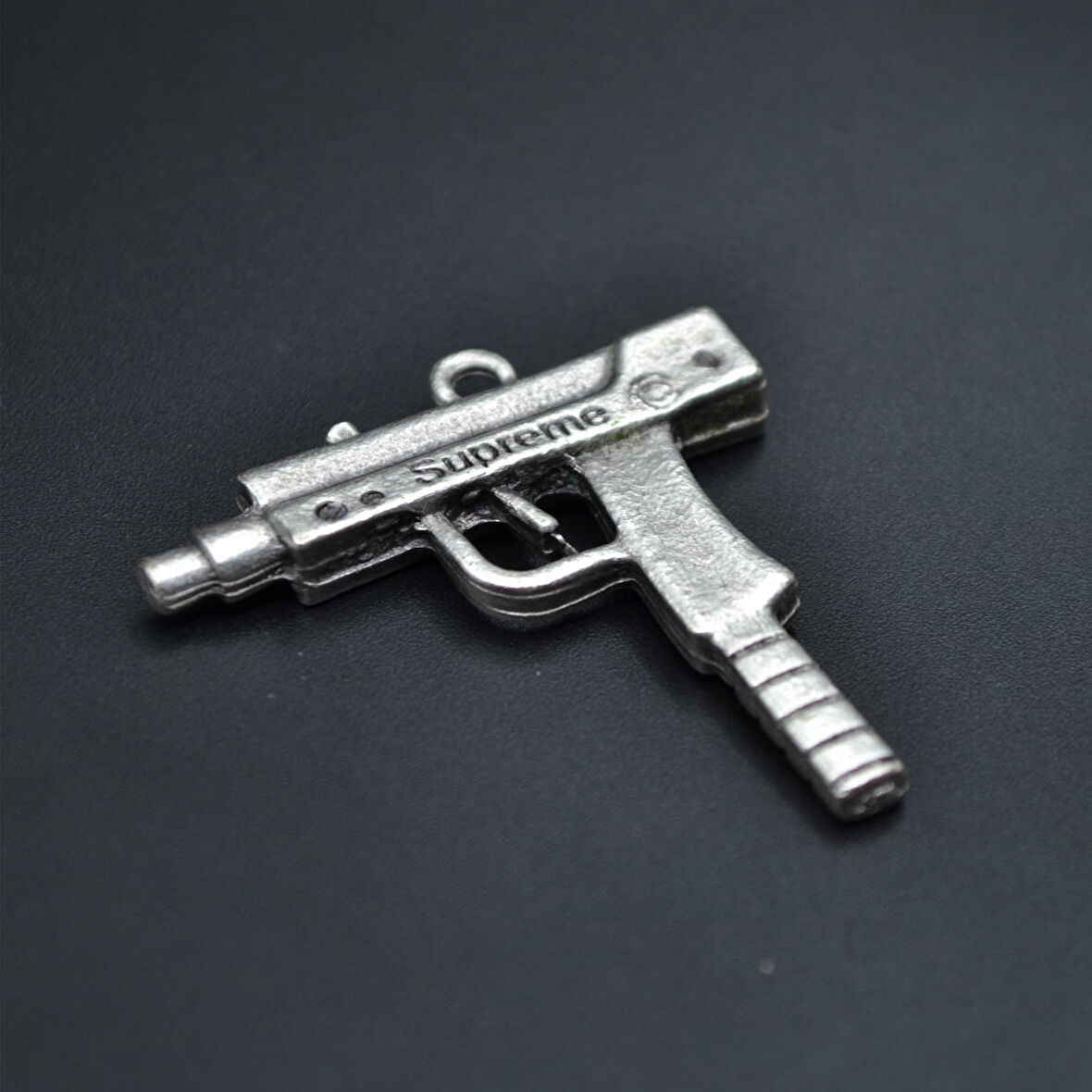 Uzi Kolye Ucu - Antik Gümüş Kaplama - Kod:232