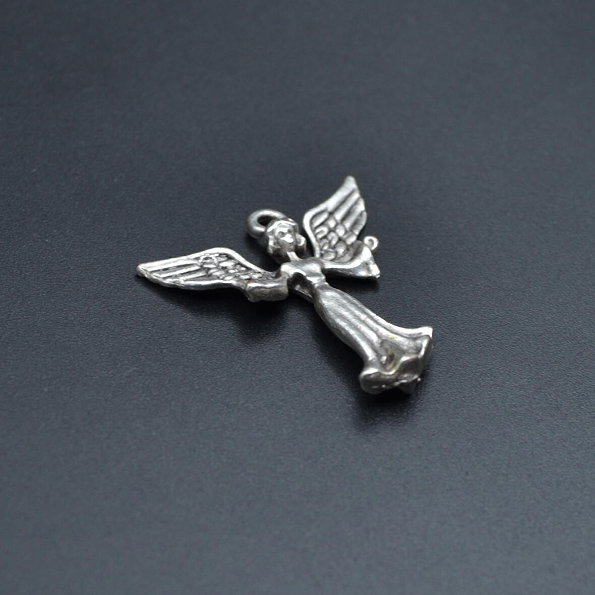 Minimal Kanatlı Melek Kolye Ucu - Antik Gümüş Kaplama - Kod:236