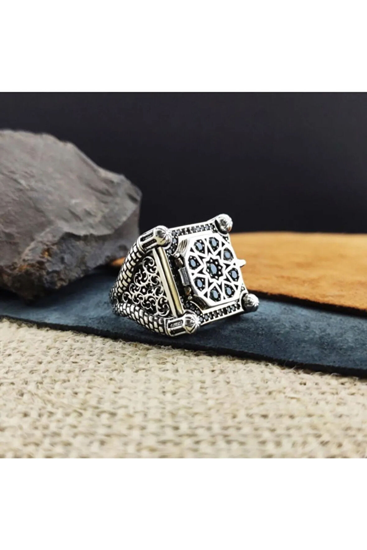Mikro Zirkon Taşlı Erkek Gümüş Yüzük Gyzgmsgumsc