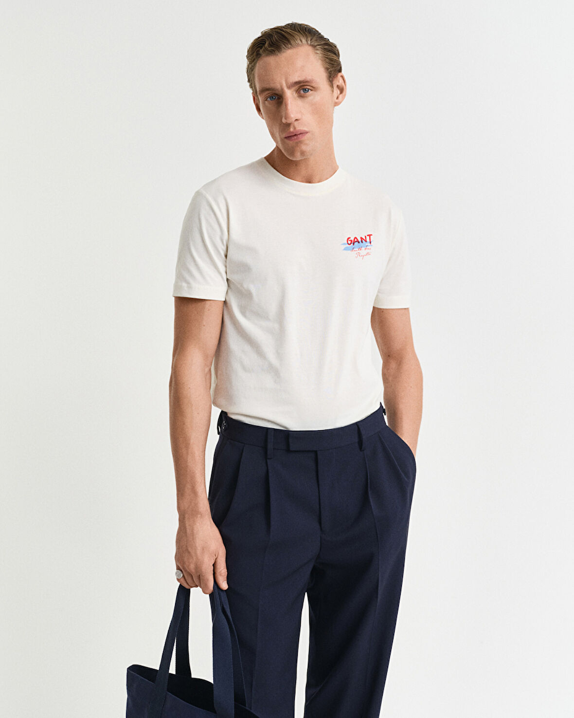 GANT Erkek Krem Regular Fit Bisiklet Yaka Logolu T-Shirt