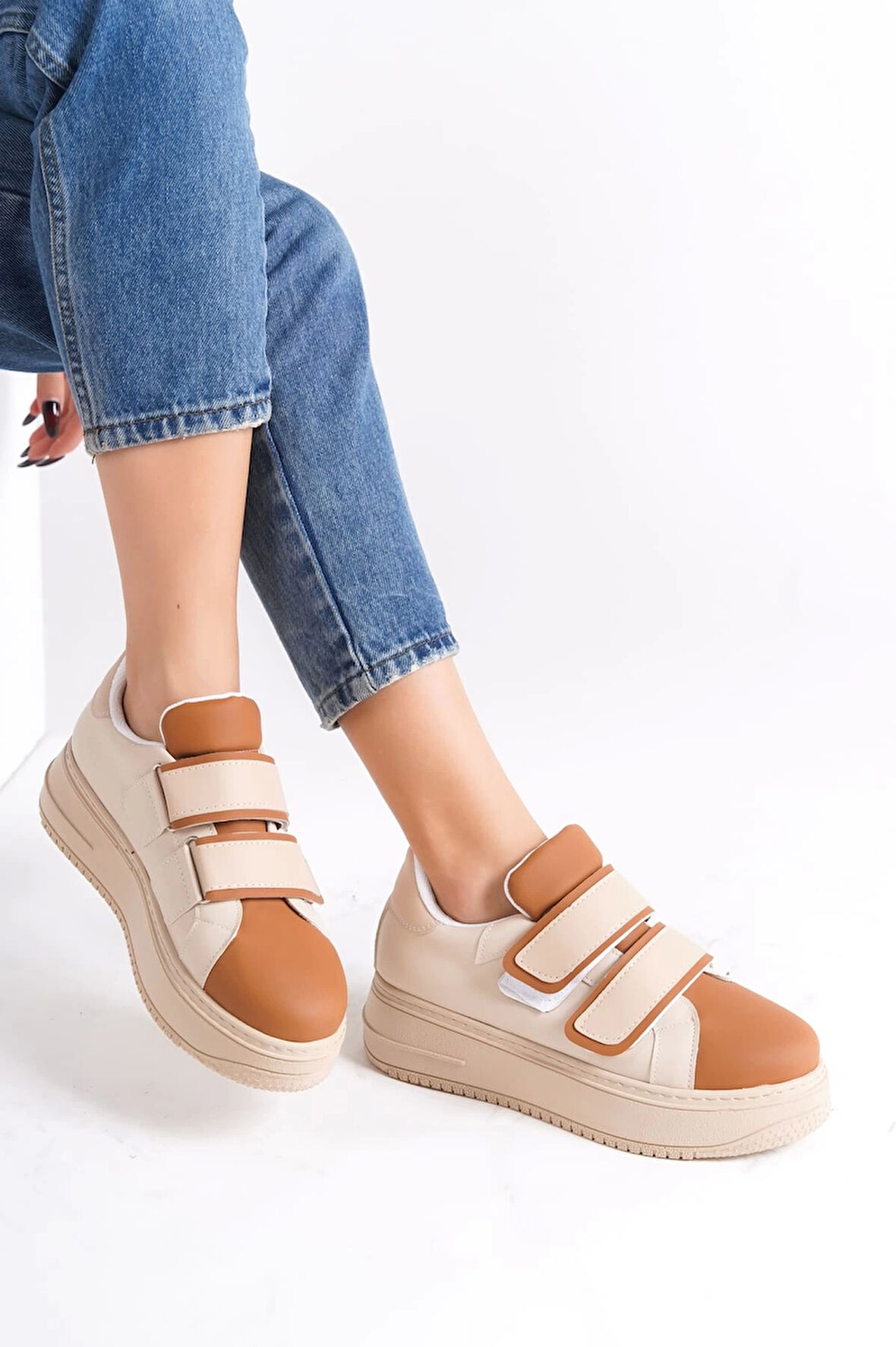 Valencıa Bağcıksız Cırt Cırtlı Ortopedik Taban Kadın Sneaker Spor Ayakkabı Tt - Ten/kahve