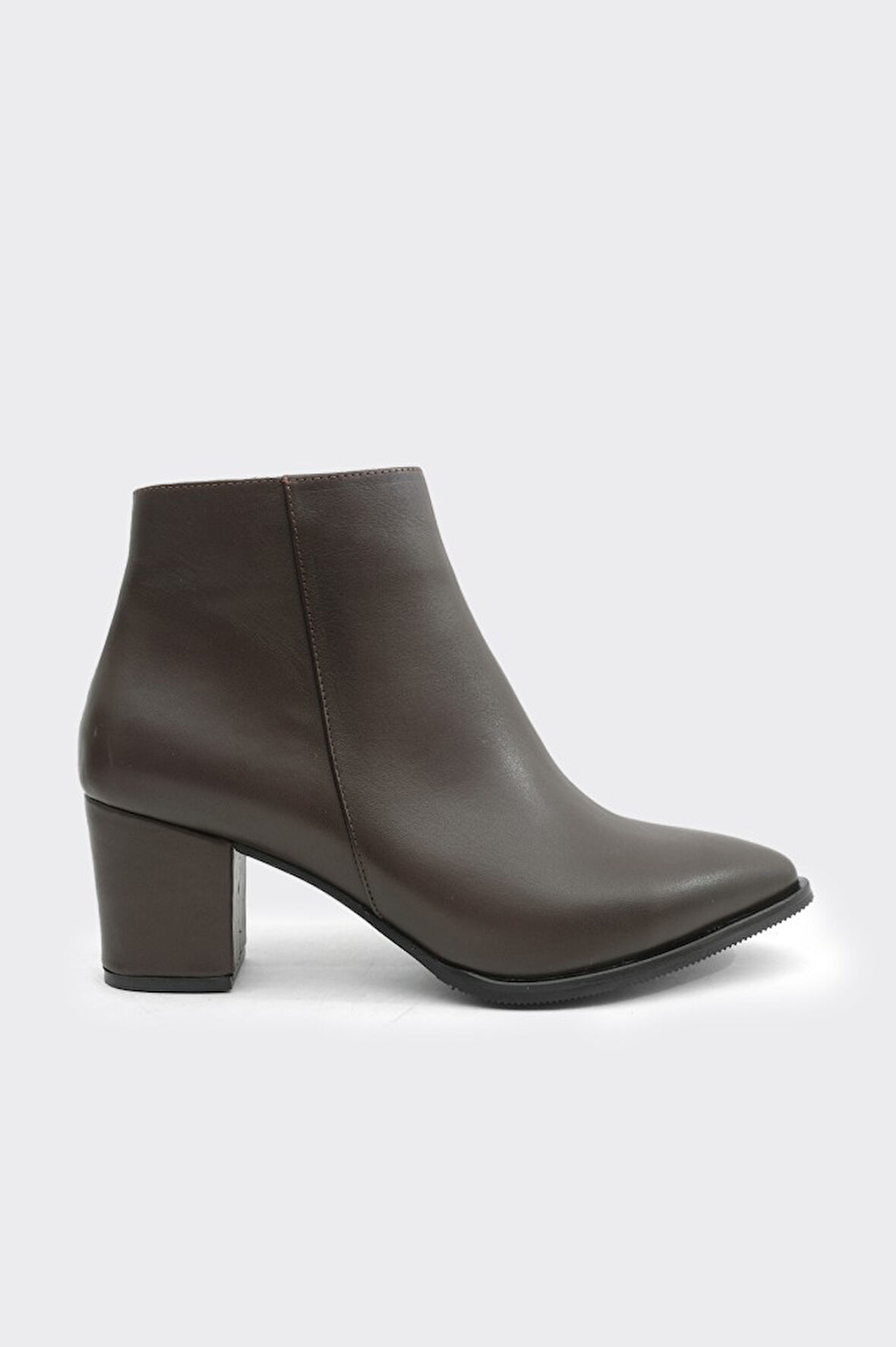 Hakiki Deri Topuklu Kadın Bot