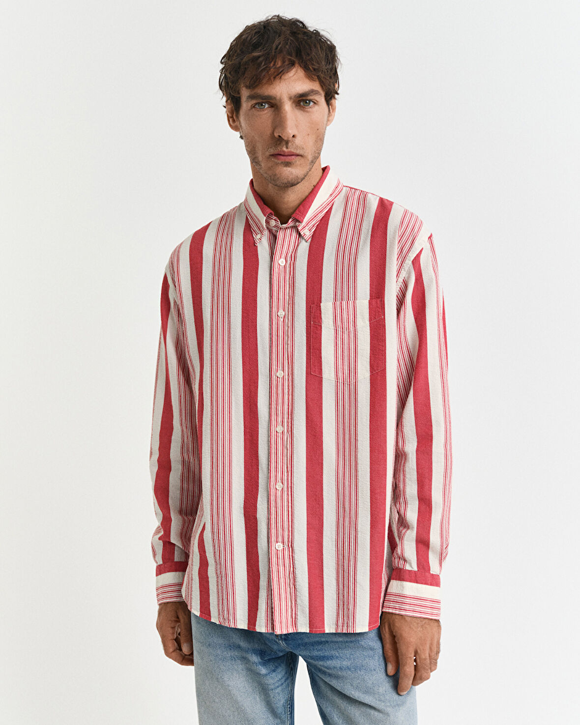 GANT Erkek Kırmızı Relaxed Fit Düğmeli Yaka Çizgili Gömlek