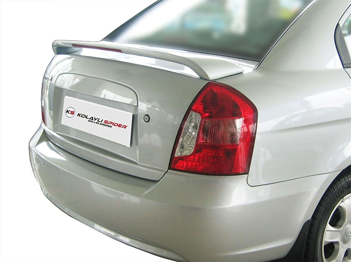 Hyundai Accent Era MC Spoiler Bagaj Yüksek (Işıklı) (Fiber/Astarlı) 2006-2011