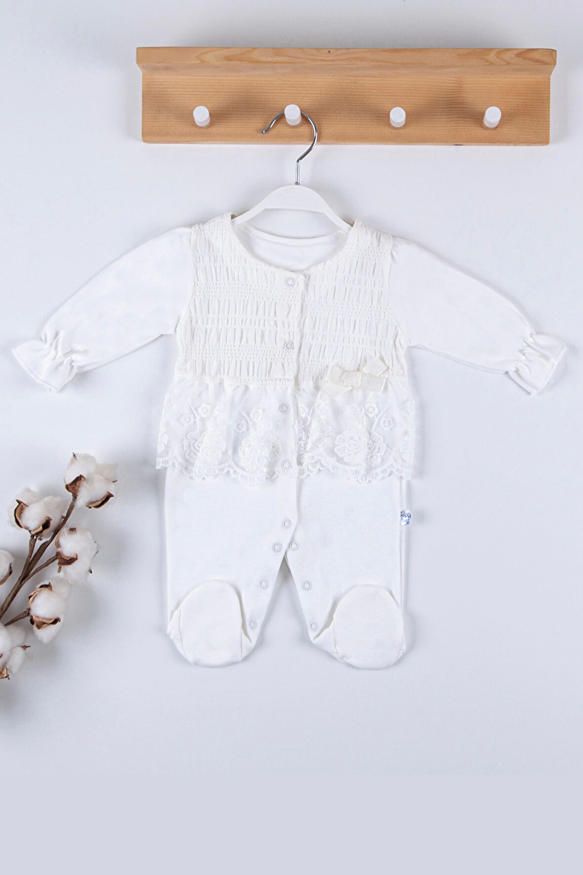 3-9 Ay Kız Bebek Tulumu Gofra Fransız Güpürlü Beyaz