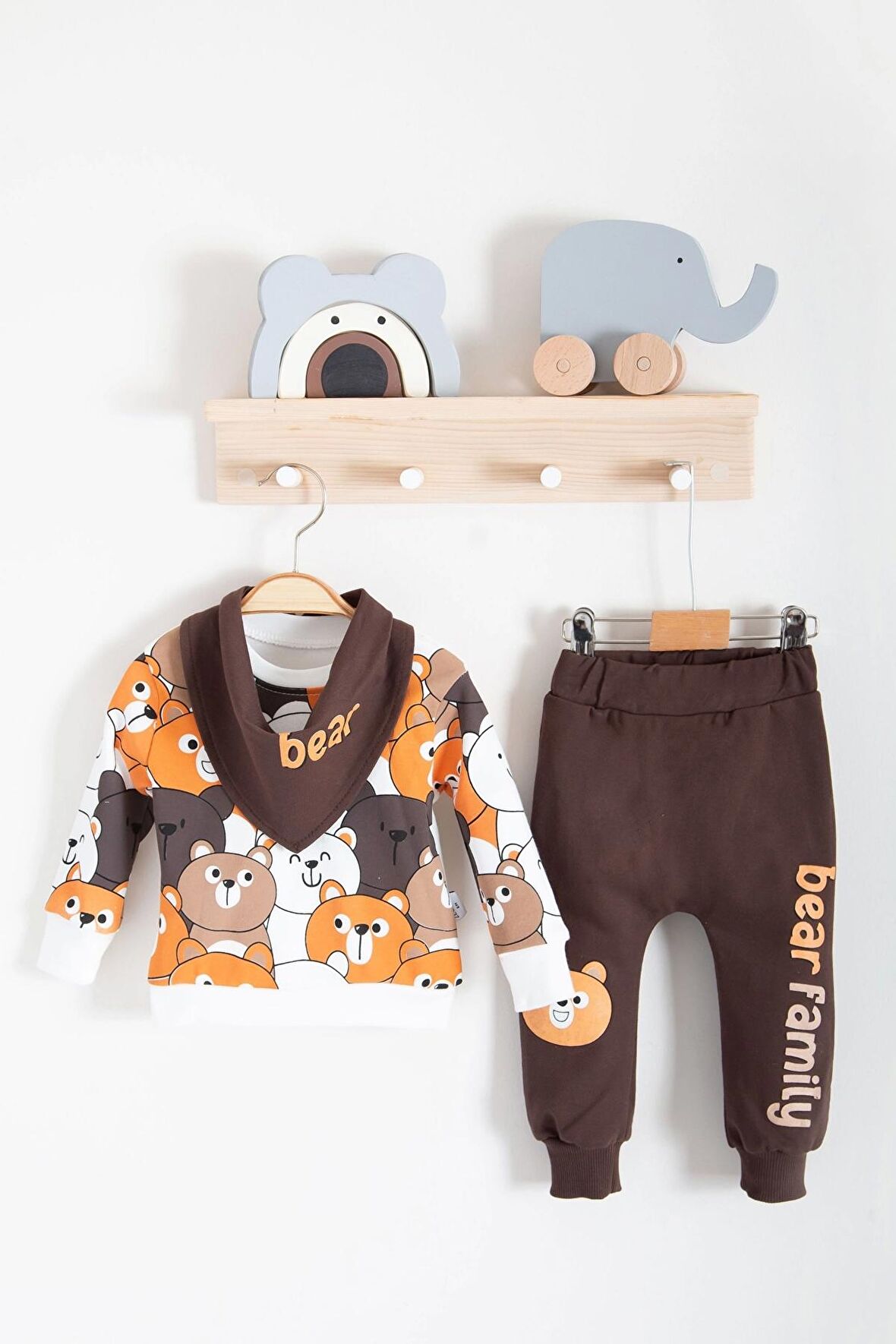 Family Bears Desenli 3'lü Fularlı Erkek Bebek Takımı Renkli Renk