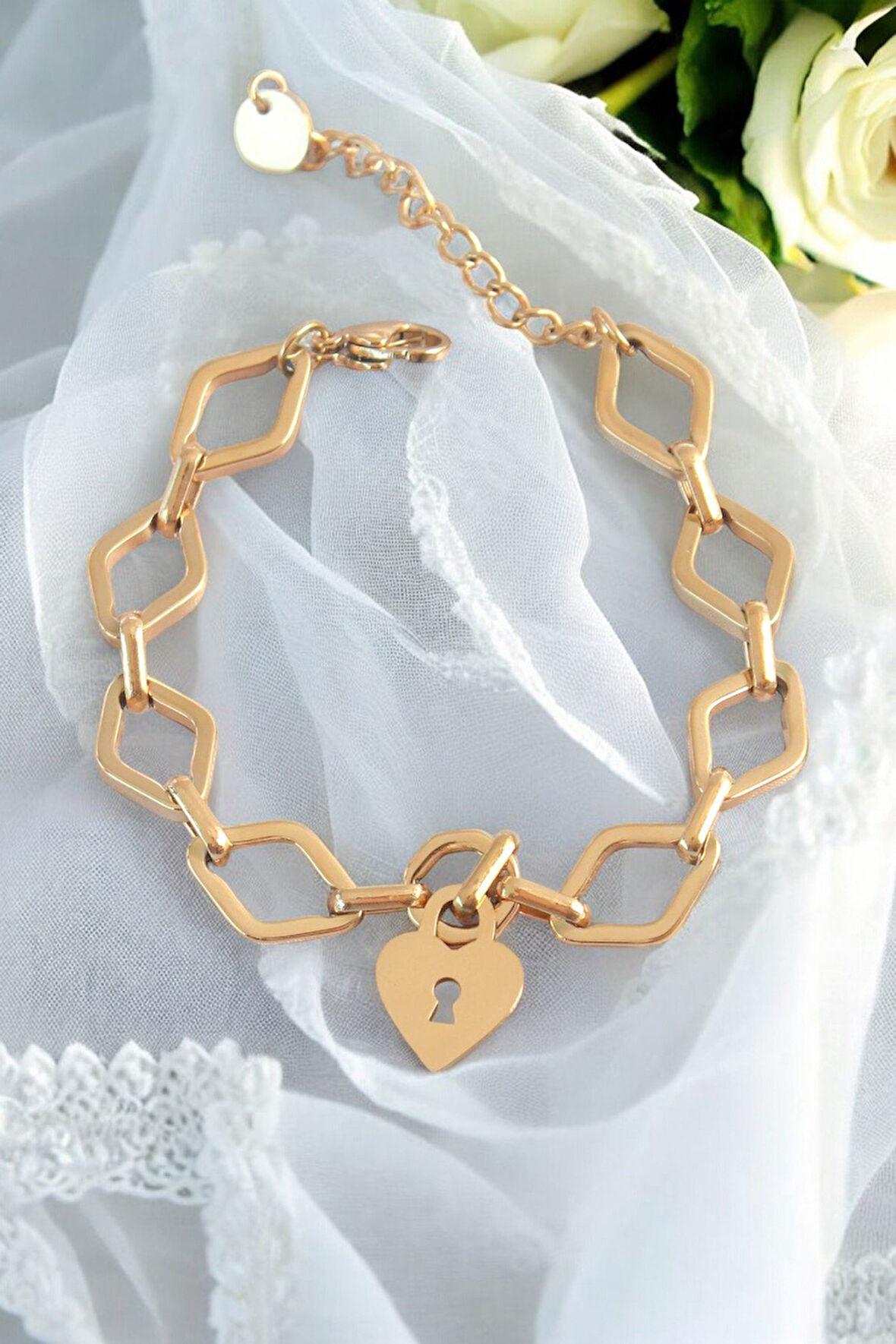 Kilitli Kalp Gold Çelik Charm Bileklik