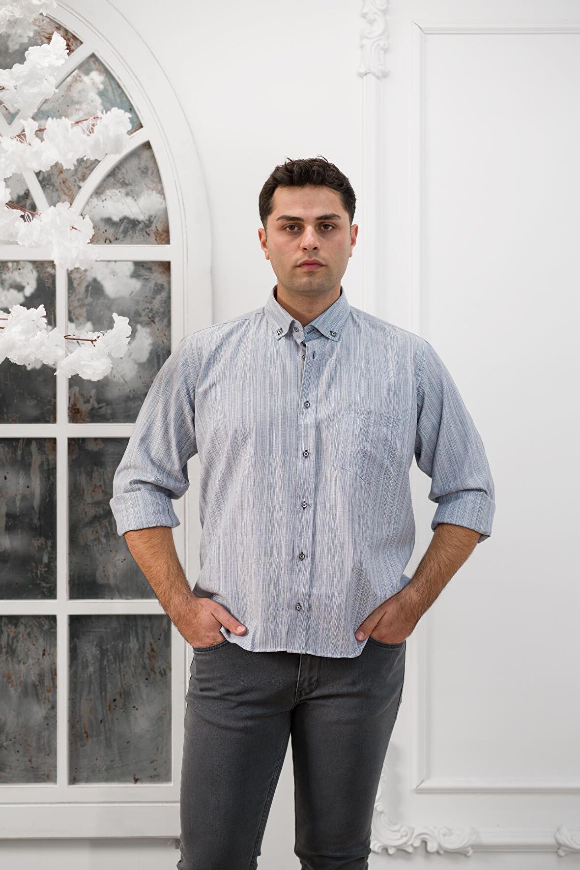 Advante Geniş Ve Rahat Kesim Cepli Çizgili Klasik Erkek Gömlek