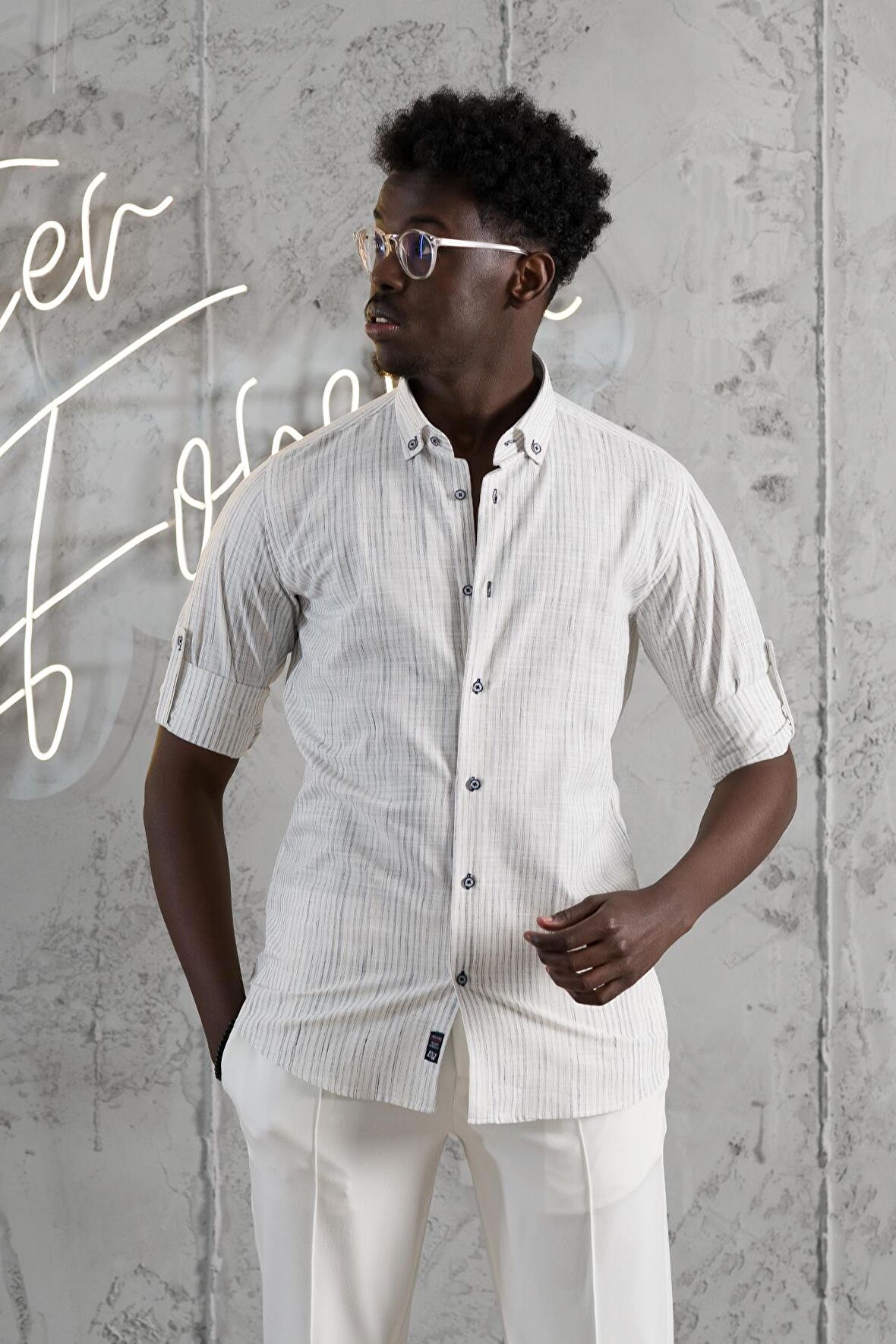 Advante İnce Çizgili Yaka Düğmeli Katlamalı Kol Pamuklu Slimfit Yazlık Keten Gömlek