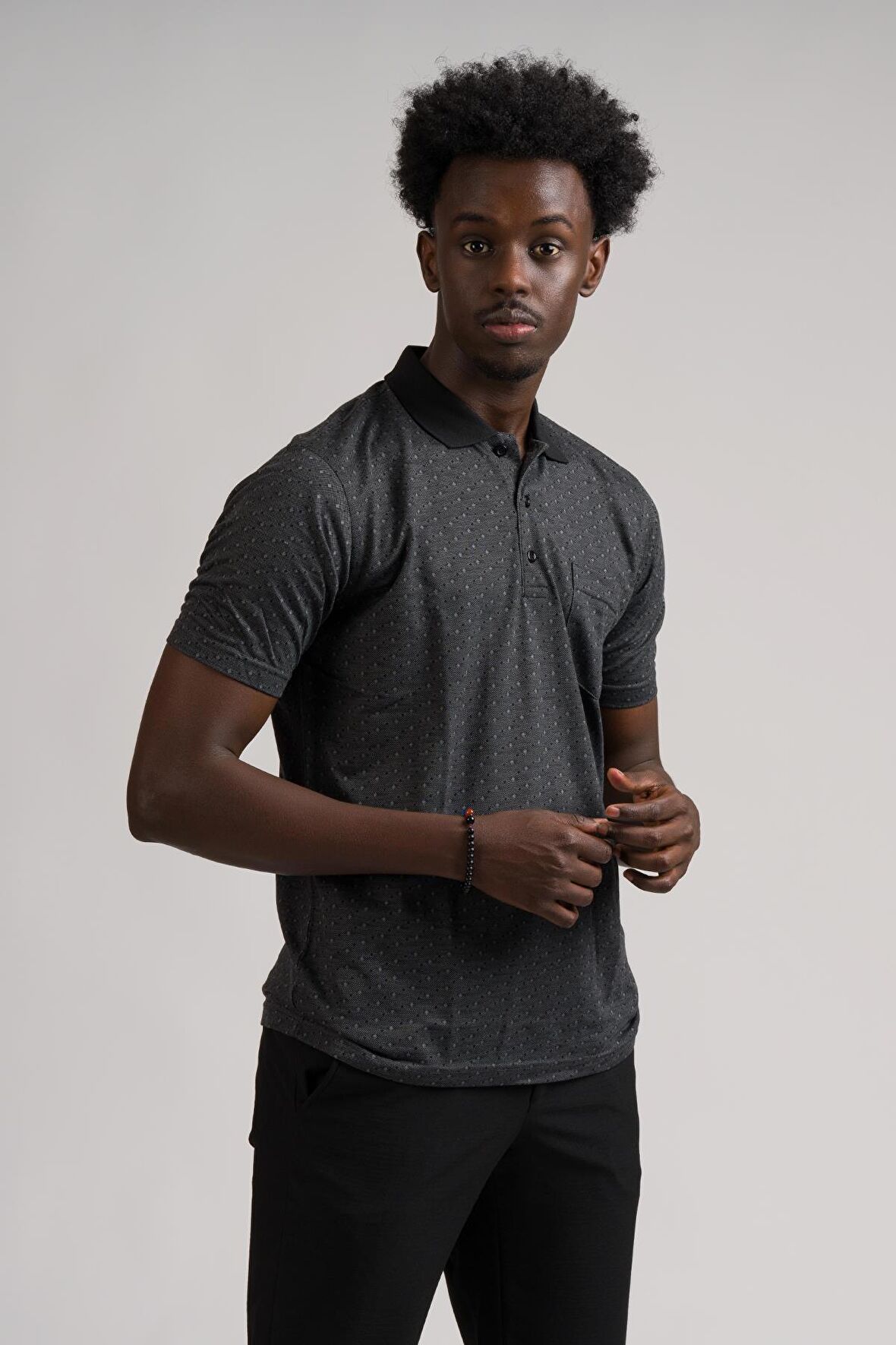 Regular Fit Yakalı Ve Cepli Desenli Erkek Klasik T-shirt