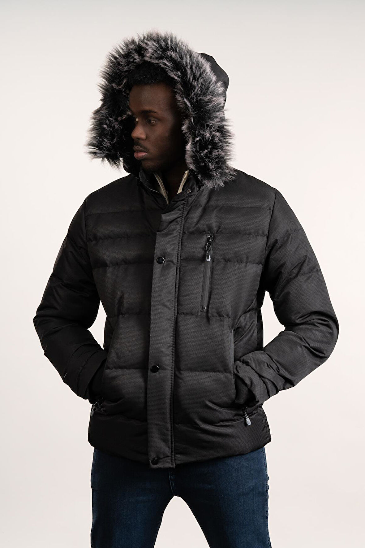 Kürklü Kapşonlu (Kürk ve Kapşon Çıkartılabilir) İçi Polarlı Slimfit Kısa Mont