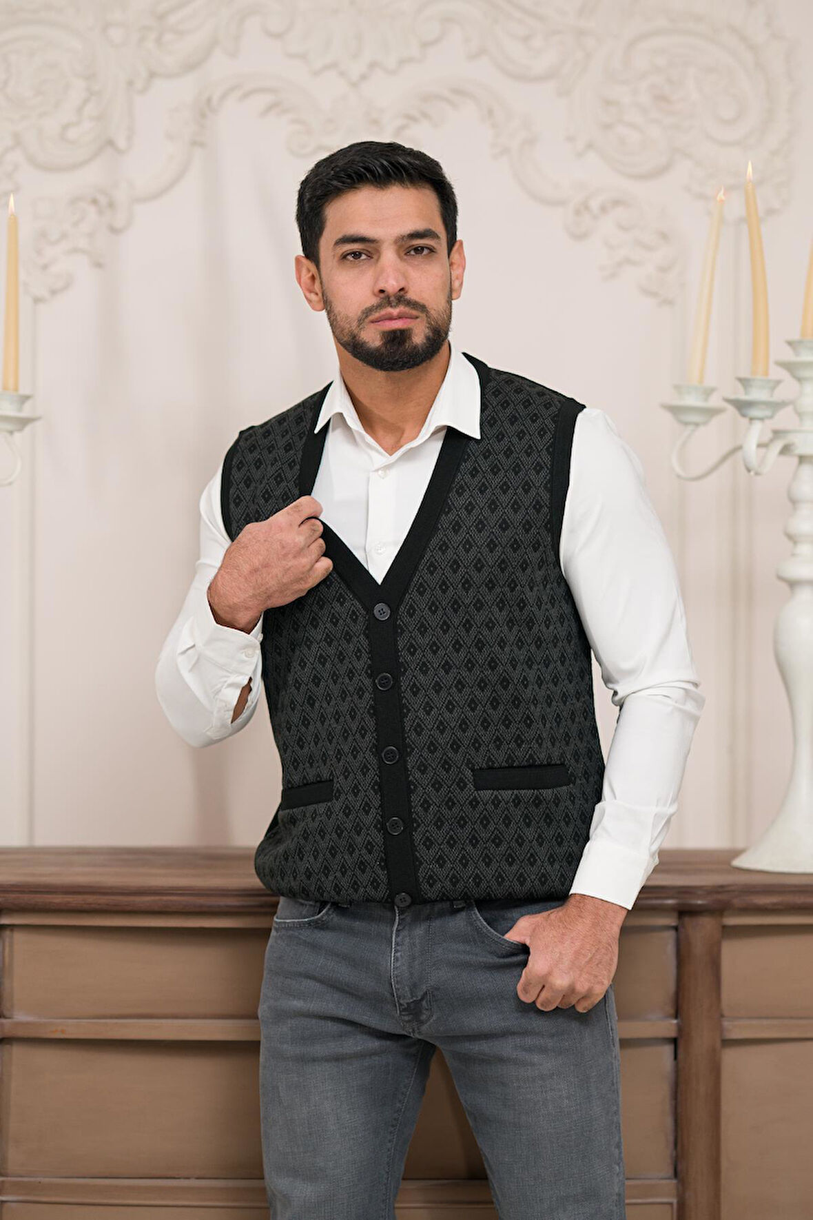 Woolen World Regular Fit Ön Cepli Desenli Kolsuz Erkek Triko Yelek