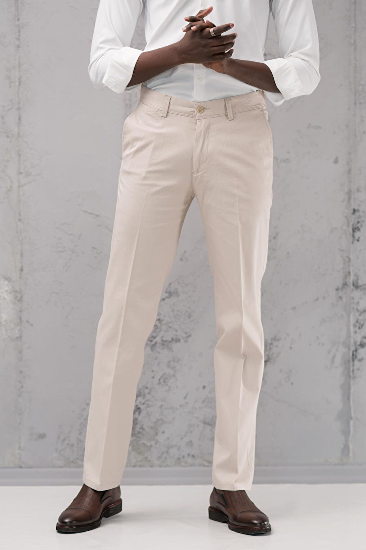 Regular Fit Pamuklu Yan Cep Klasik Yazlık Gabardin Pantolon 