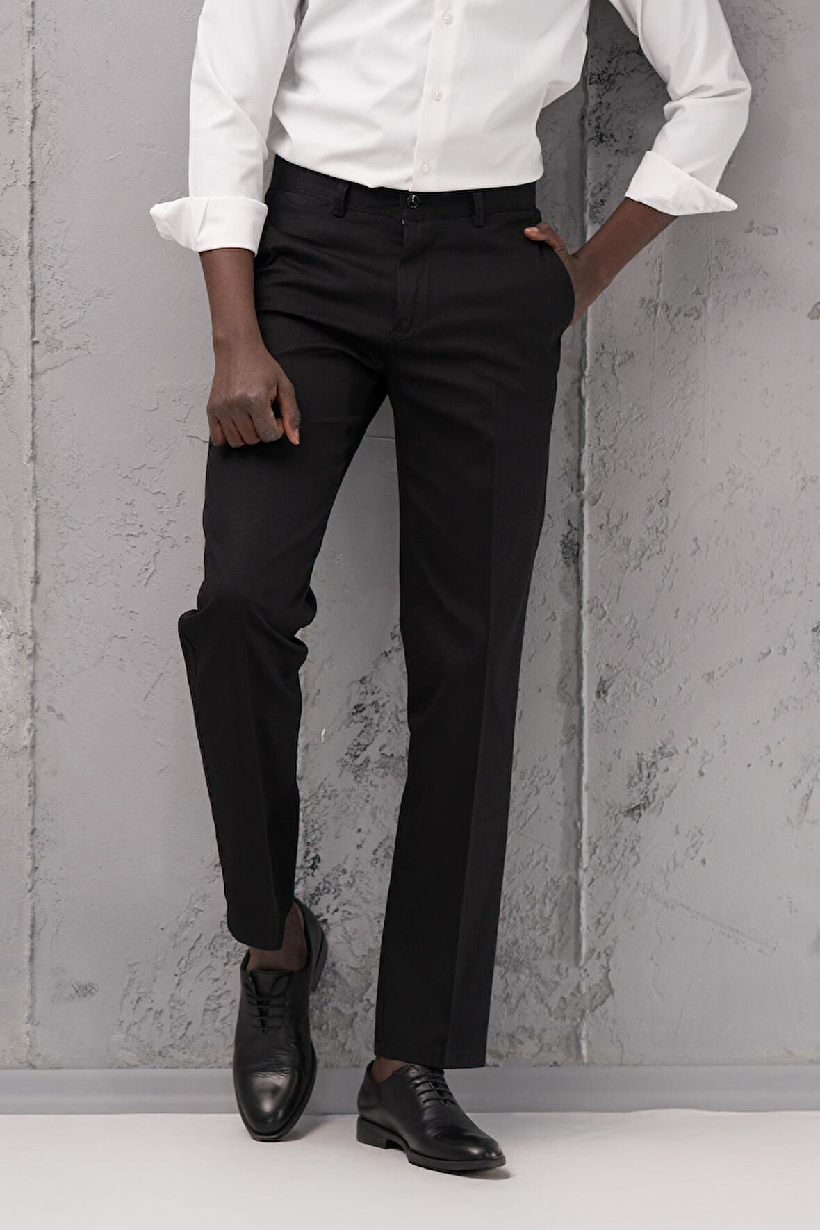 Regular Fit Pamuklu Yan Cep Klasik Yazlık Gabardin Pantolon 