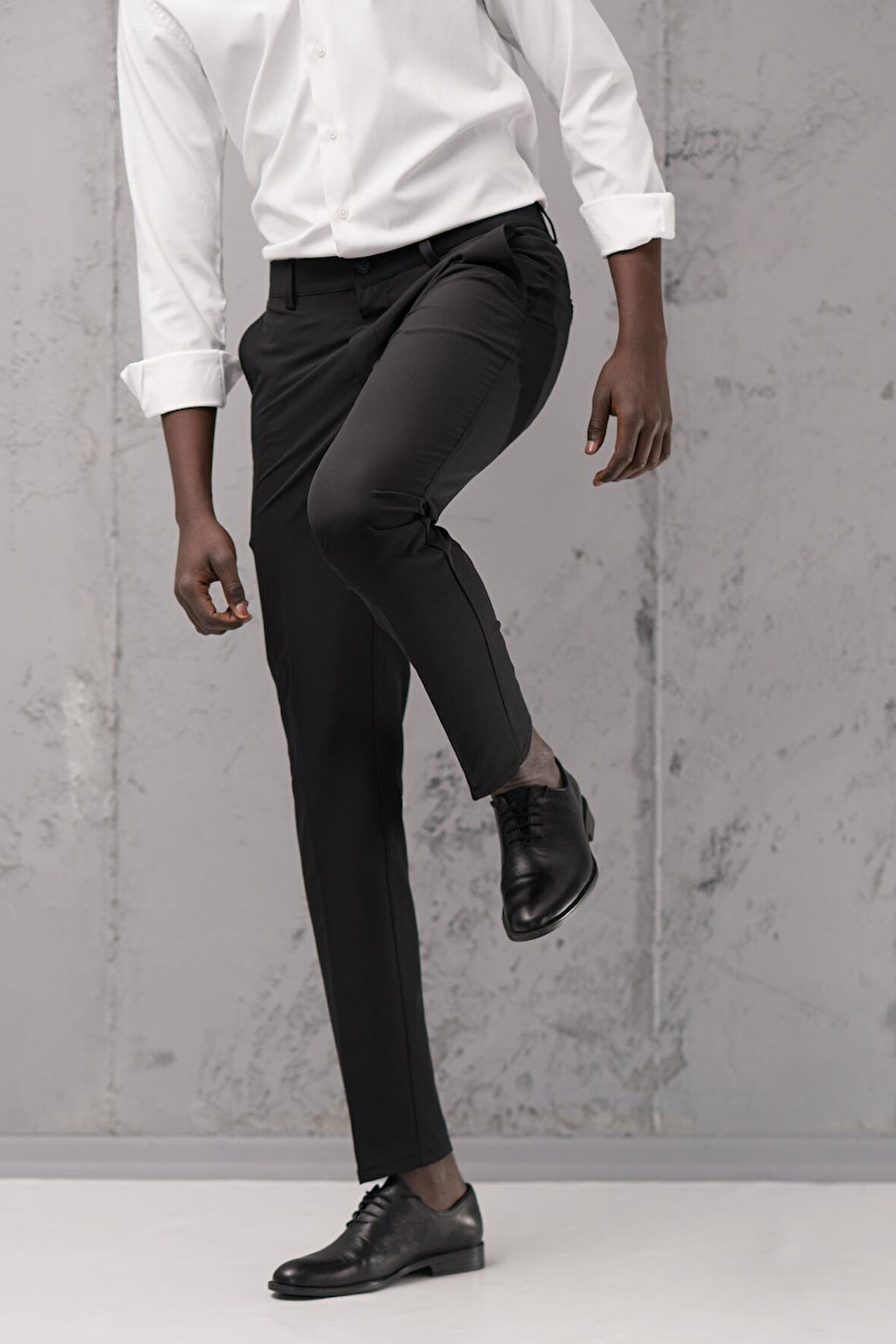 Slimfit Pamuklu Full Likralı Esnek Yazlık Kumaş Pantolon 