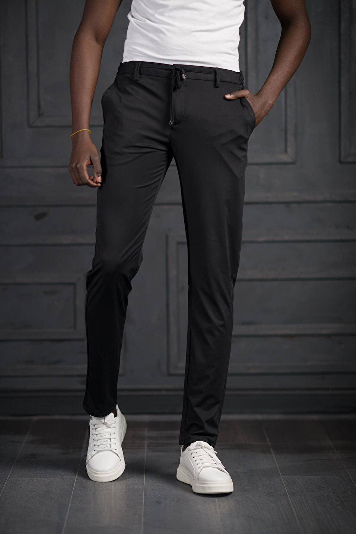 Beli Lastikli Ve İplikli Likralı Yazlık İnce Paraşüt Kumaş Jogger Pantolon 