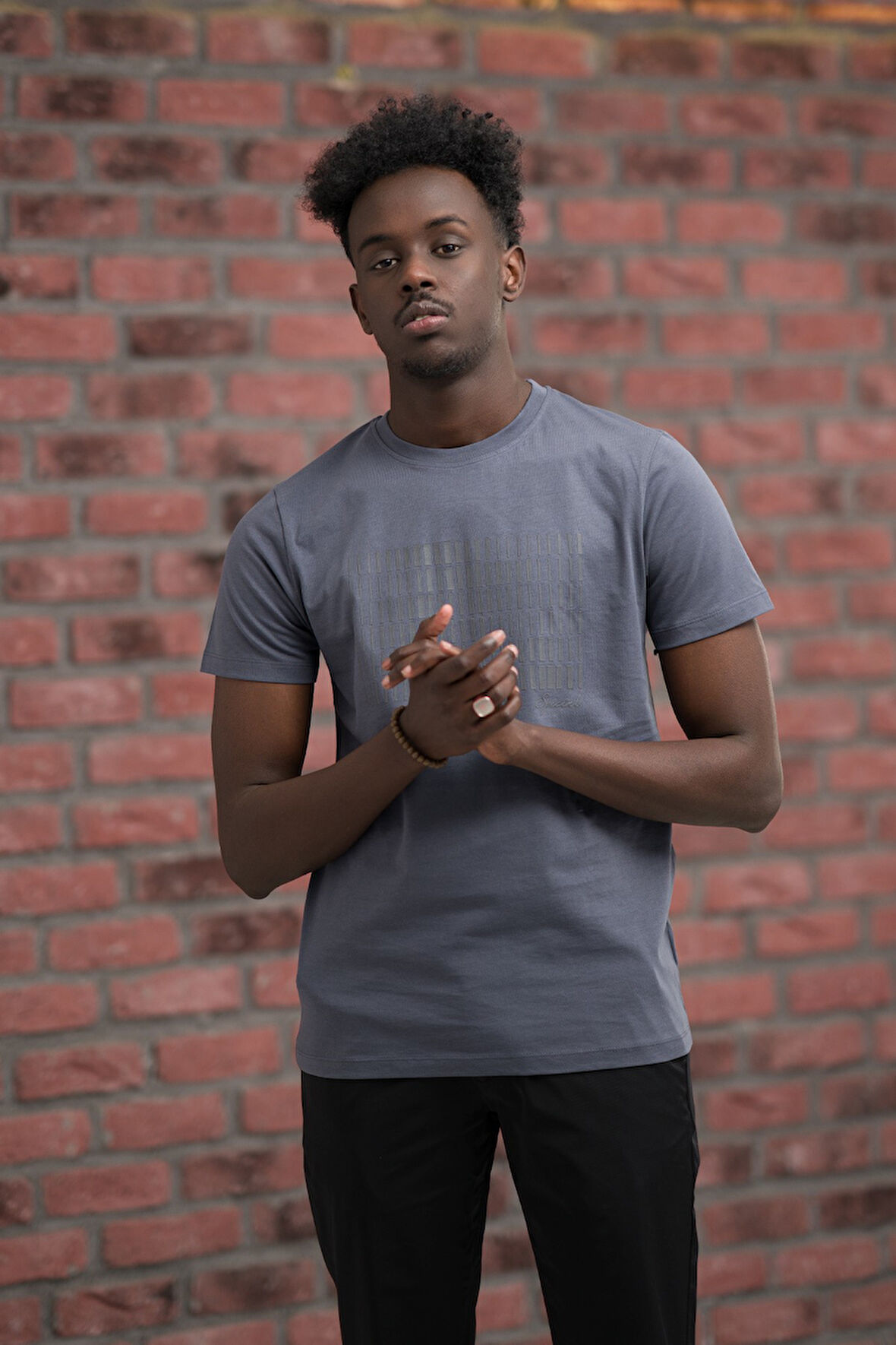 Slim Fit Pamuklu Önü Baskılı Sıfır Yaka T-Shirt