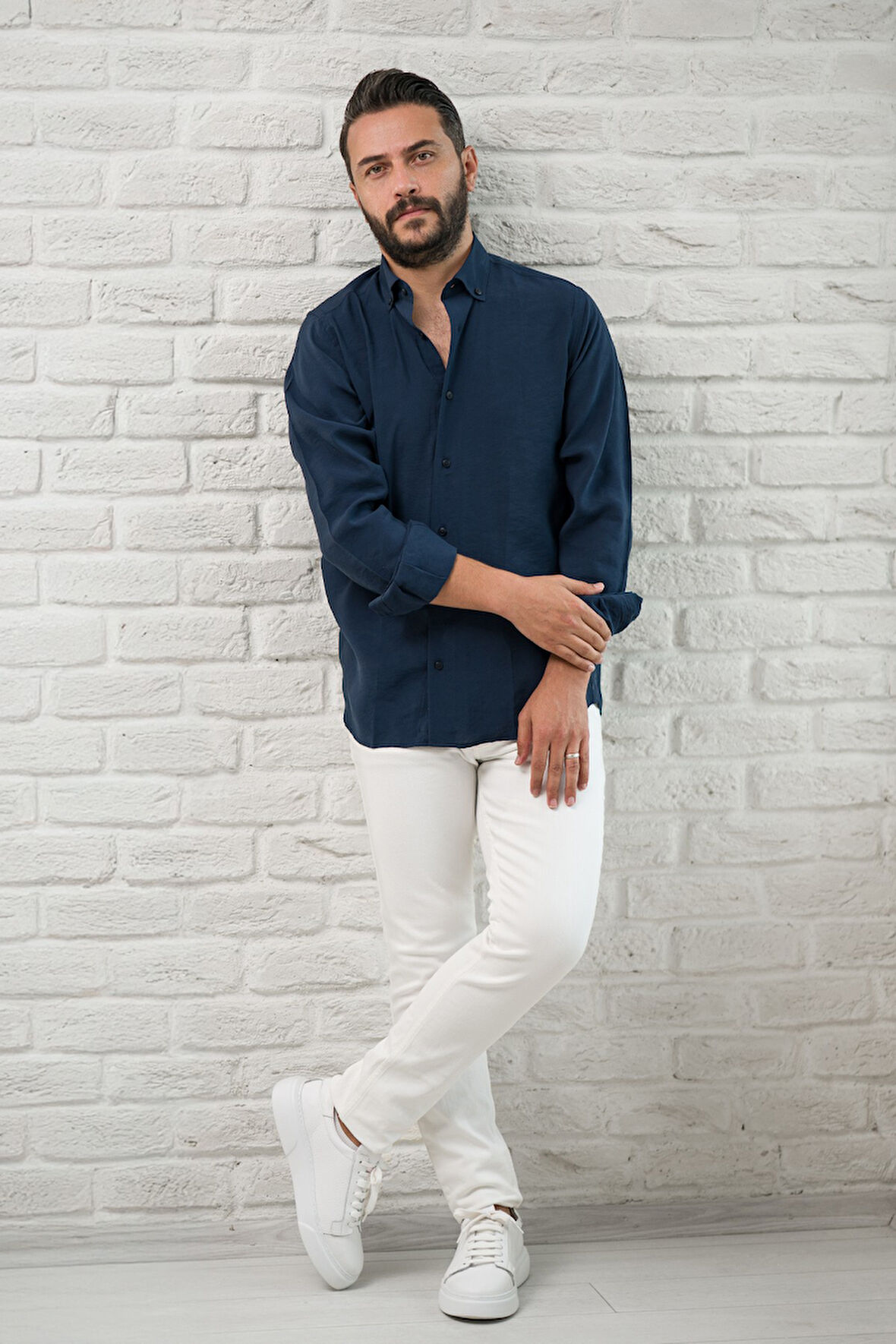 Regular Fit Yaka Düğmeli Yazlık Modal Kumaş Erkek Gömlek