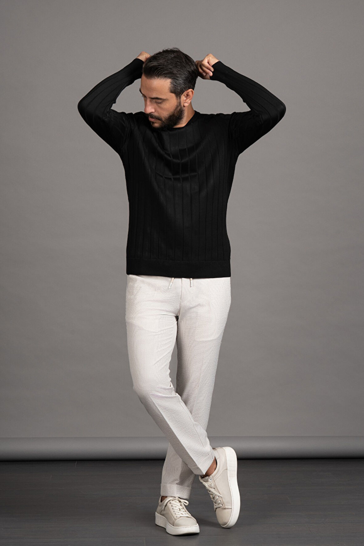 Sıfır Yaka Kendinden Çizgili Likralı Akrilik Mevsimlik Kazak