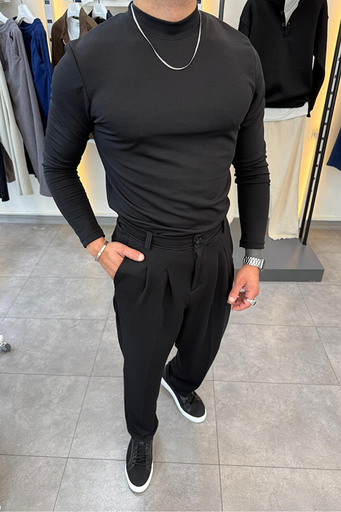 Yarım Balıkçı Pamuk Örme Likralı Esnek Rahat Kumaş Pileli Pantolonlu Takım