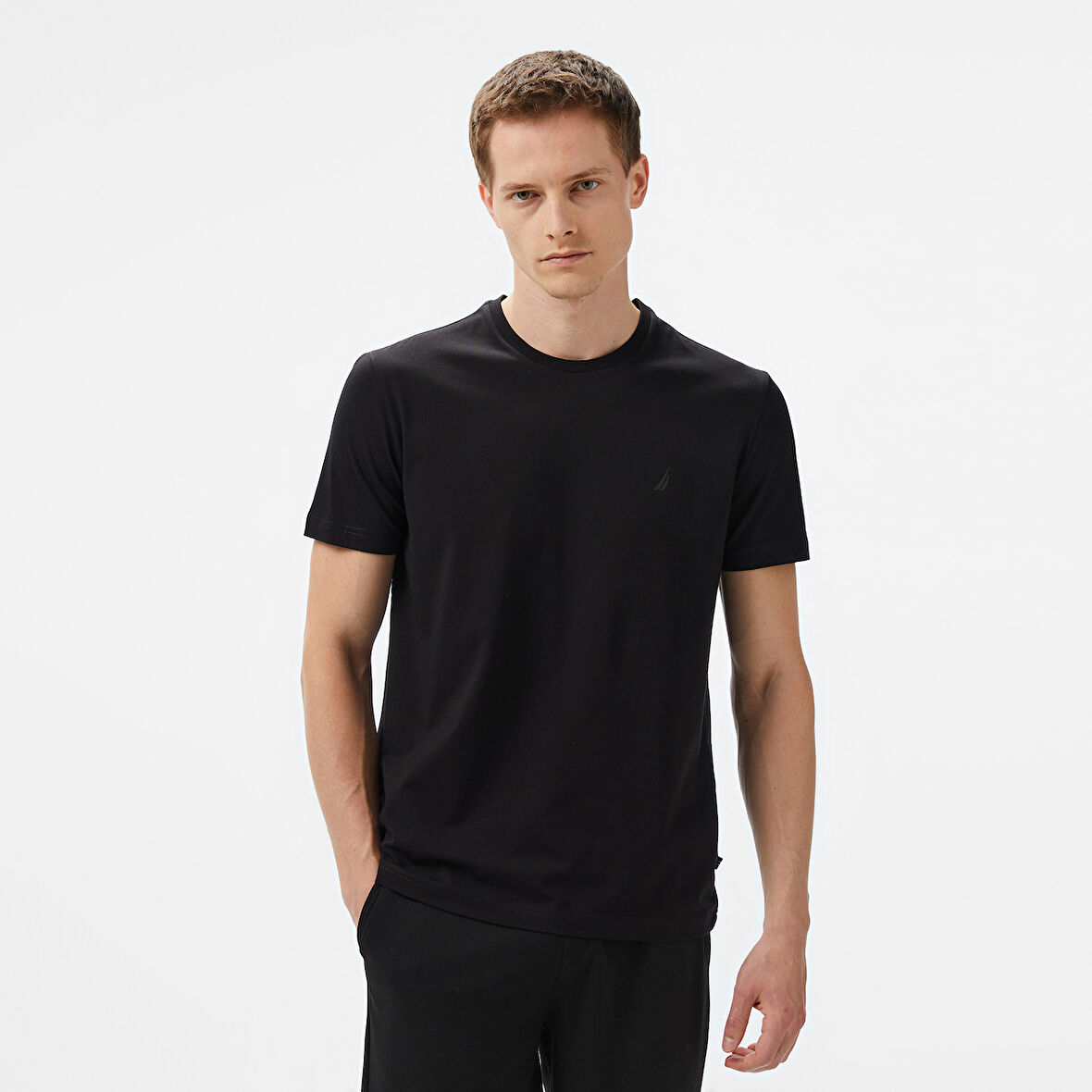 Nautica Erkek Siyah Regular Fit T-Shirt