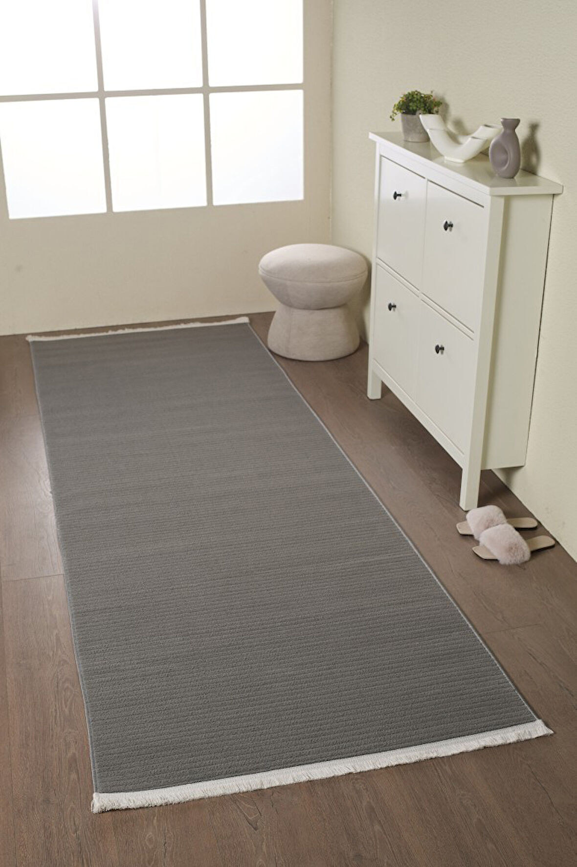 Modern Tasarımlı Salon Mutfak Koridor halısı  Düz Saçaklı Gri Renkli