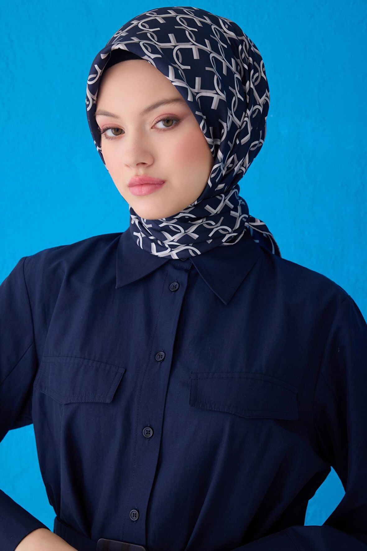 Saf İpek Eşarp 4102D (Twill İpek)