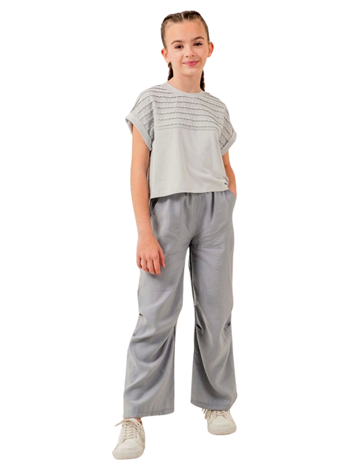 PİLELİ KUMAŞ PANTOLONLU KIZ TAKIM