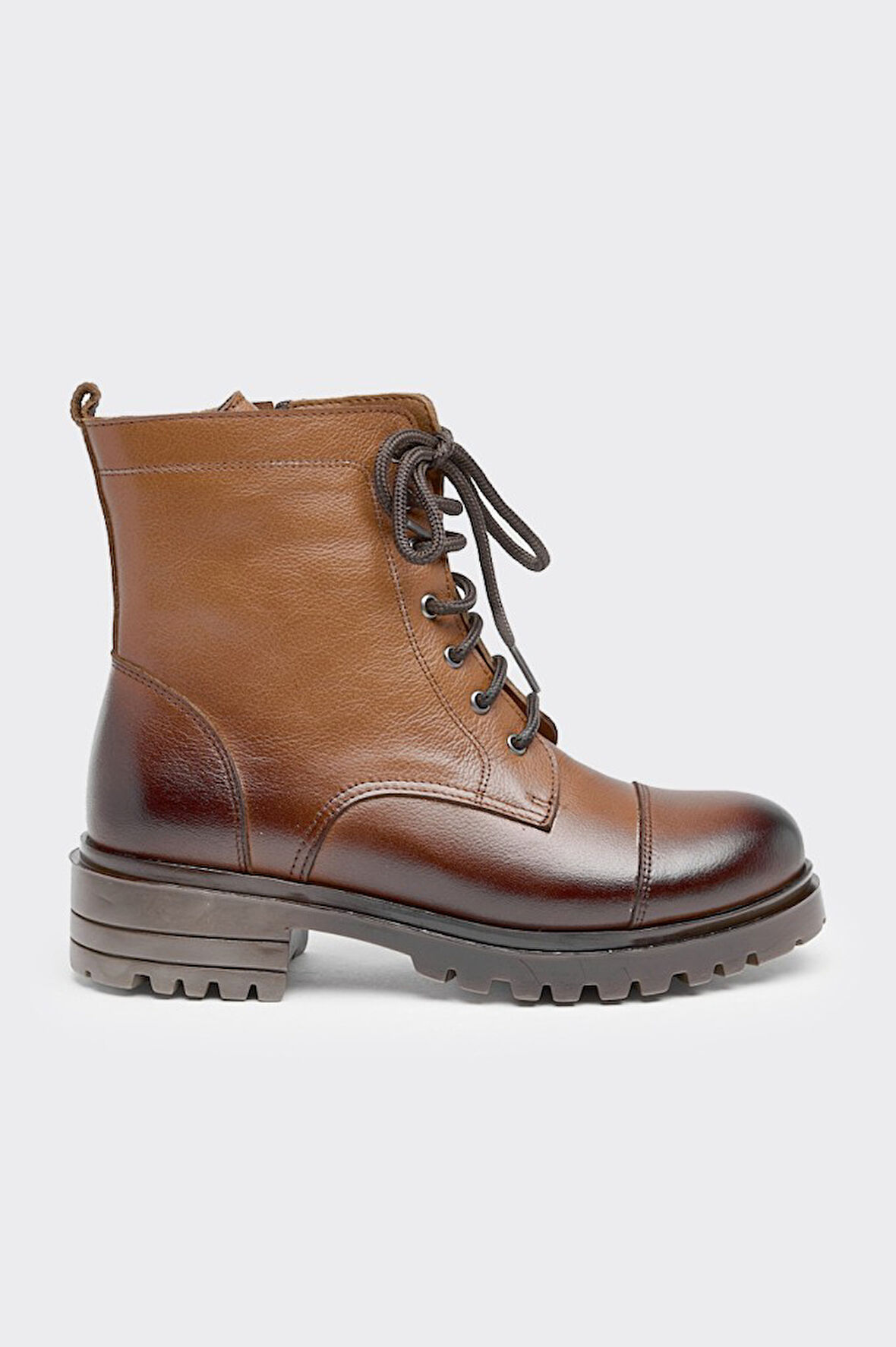 Hakiki Deri Bağcıklı Fermuarlı Kadın Bot