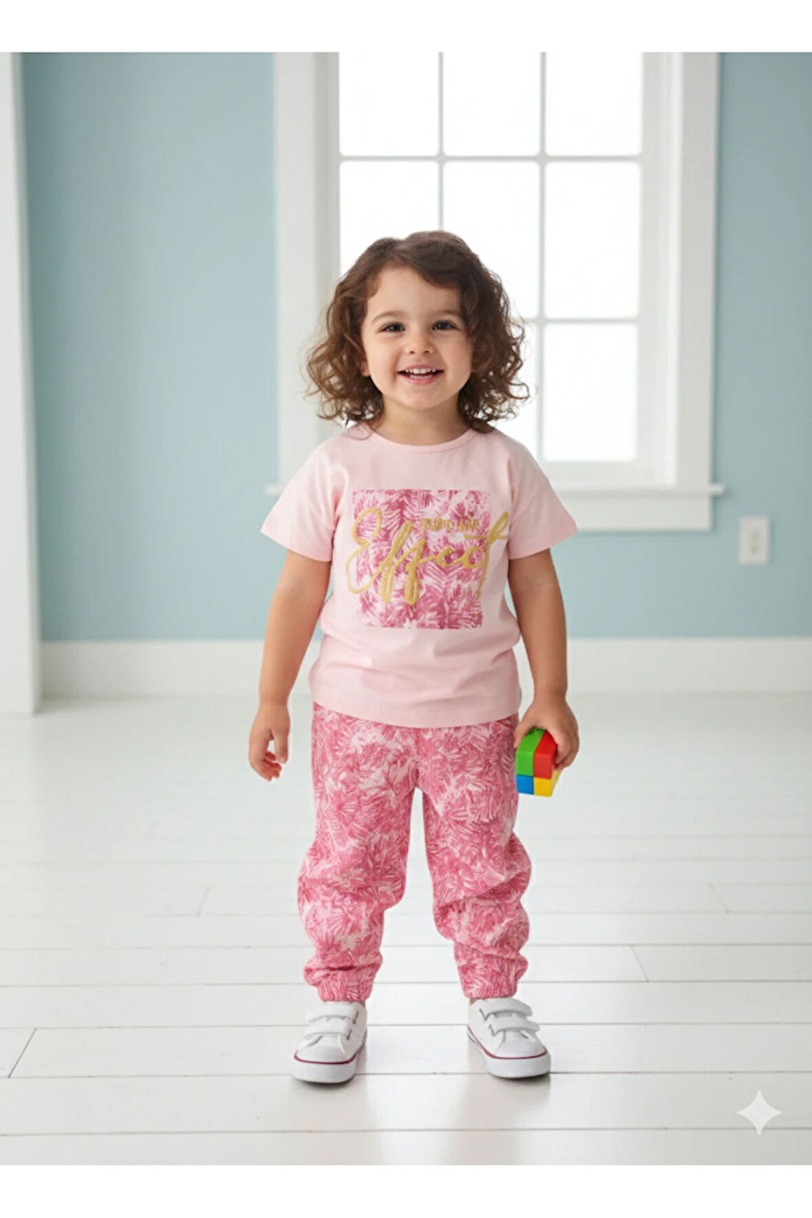 Kız Çocuk Pantolon Tişört Takım %100 Pamuk Nefes Alan Rahat Tarz Tasarım Cepli