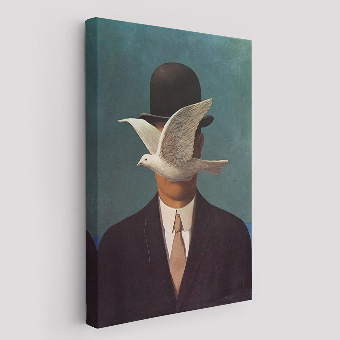 Rene Magritte Melon Şapkalı Adam Sürreal Duvar Tablosu-6210