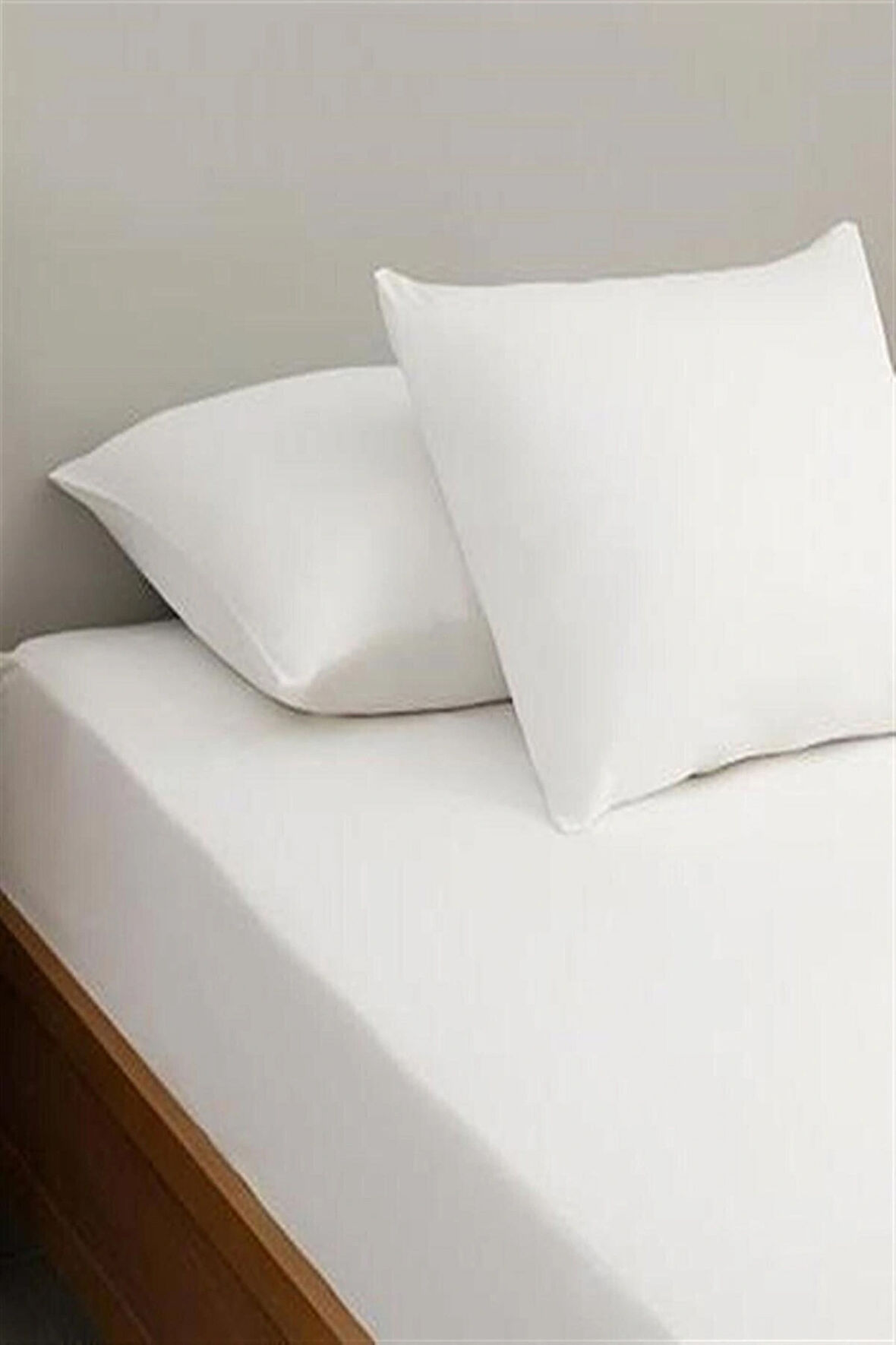 More Home  Çift Kişilik Lastikli Çarşaf  Seti + Yastık Kılıfı Beyaz Desenli