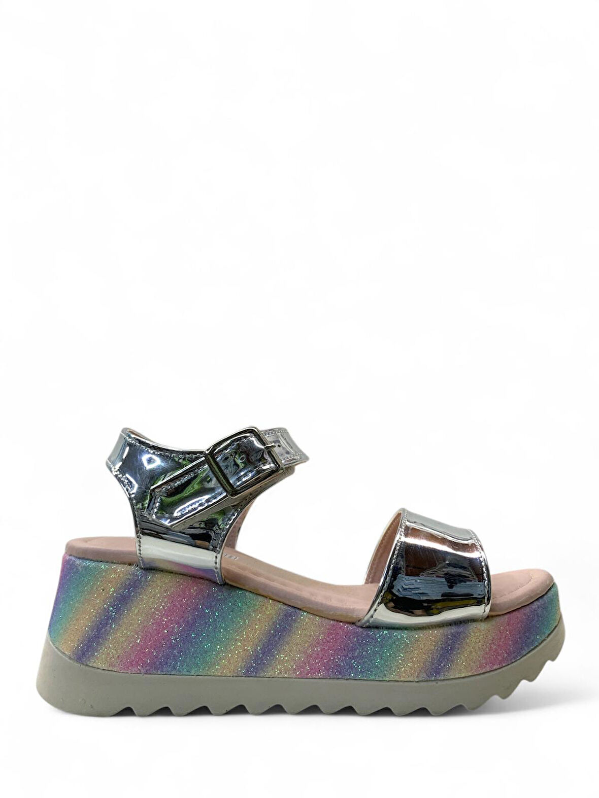 P07 Kız Çocuk 5 cm Dolgu Topuklu Sandalet