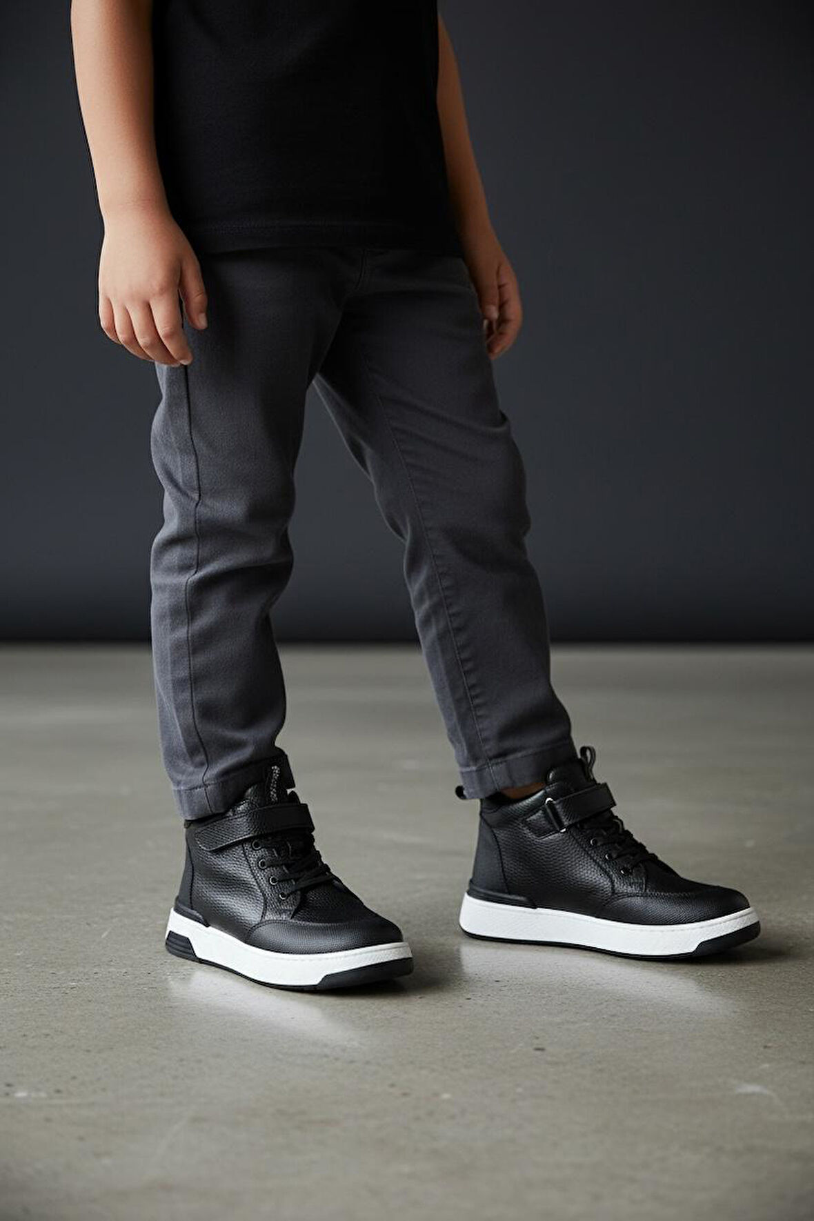 591 Genç Deri Bantlı Bot