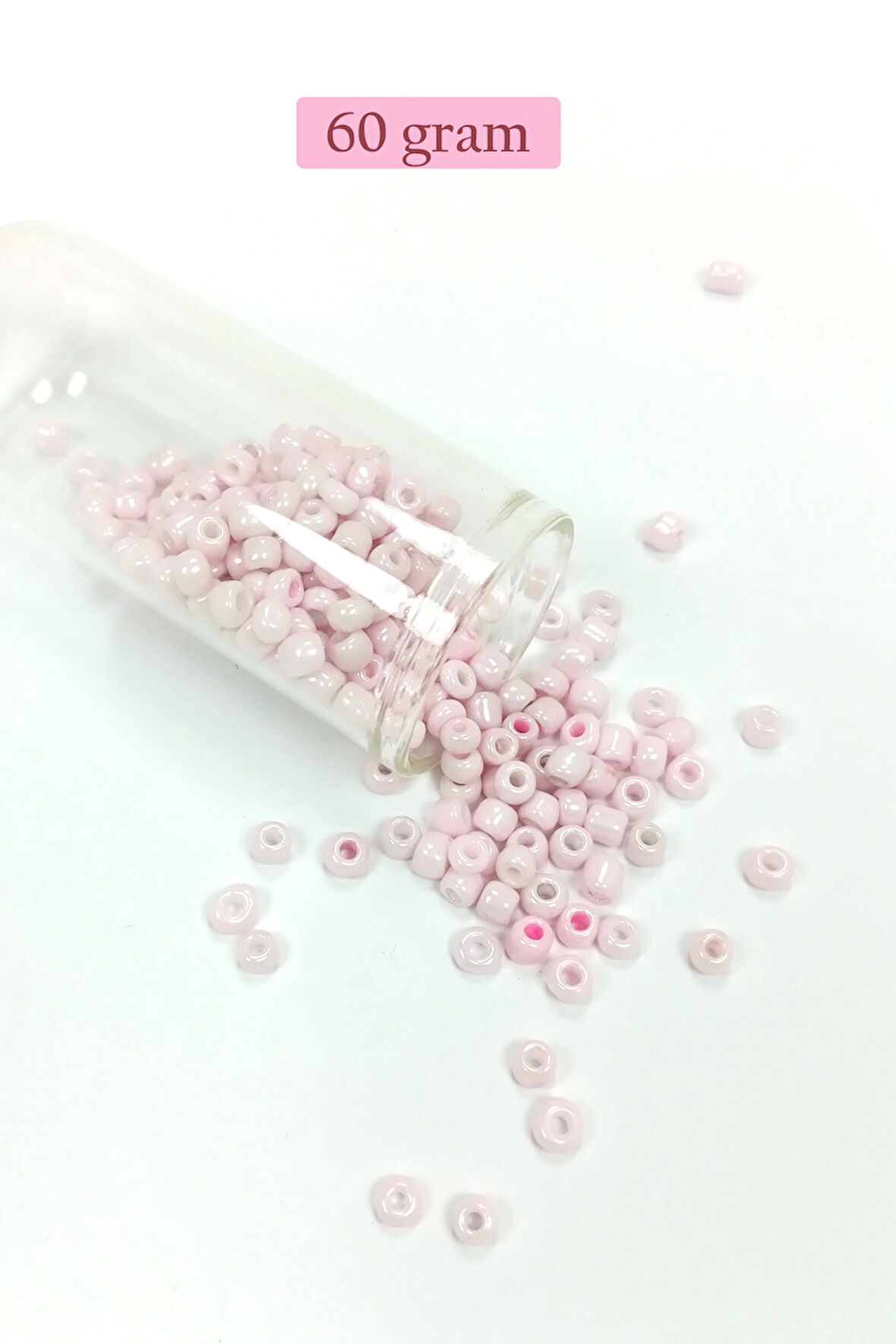 Dökme Cam Kum Boncuk Büyük Boy (6/0) 4 mm - 60 Gram - Toz Pembe - BNC113