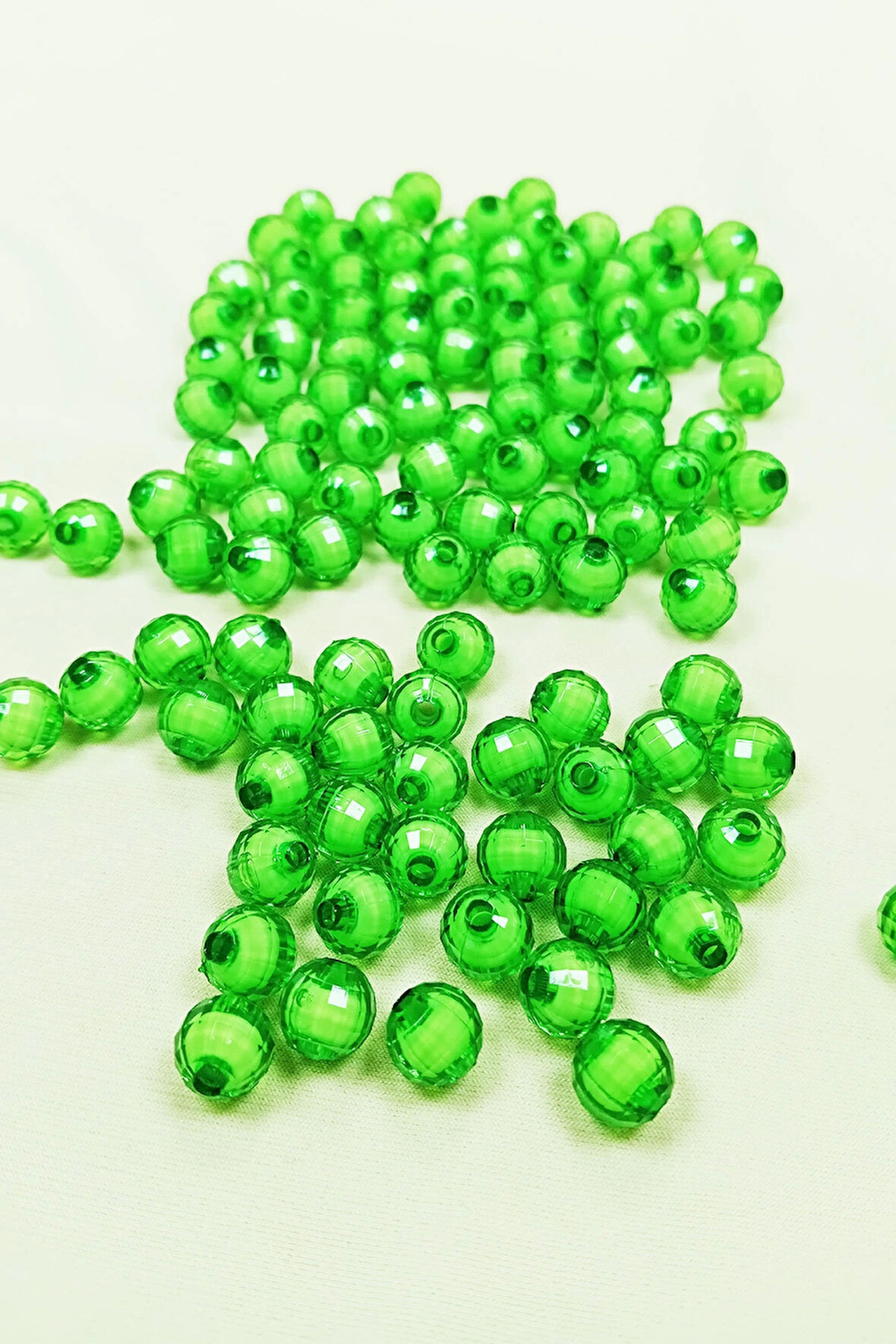 Dünya Boncuk İçten Boncuklu Bileklik Çanta Boncuğu 10 mm 50 gr Yeşil - BNC460