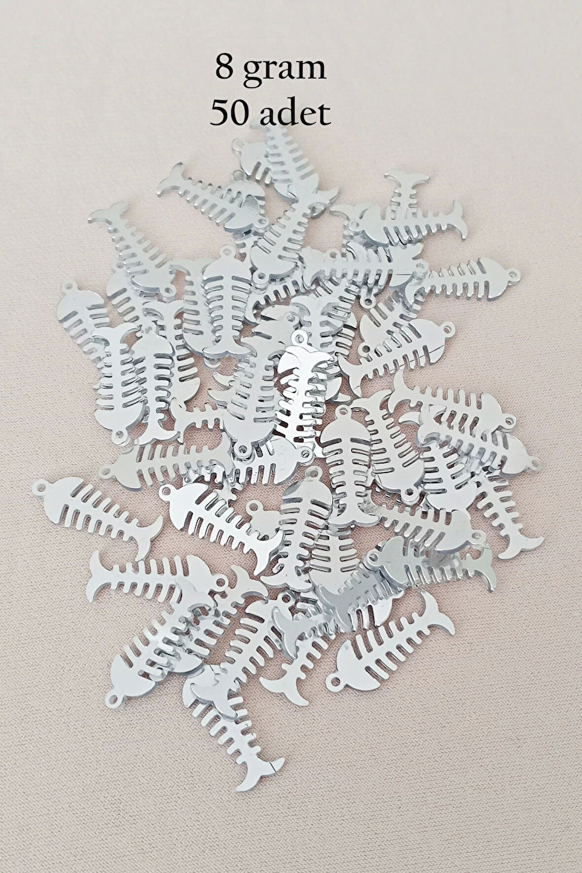 Oya Abiye Bileklik Kolye Pleksi Metalik Plastik Pul Gümüş Renk 8 gram 50 adet - BNC529