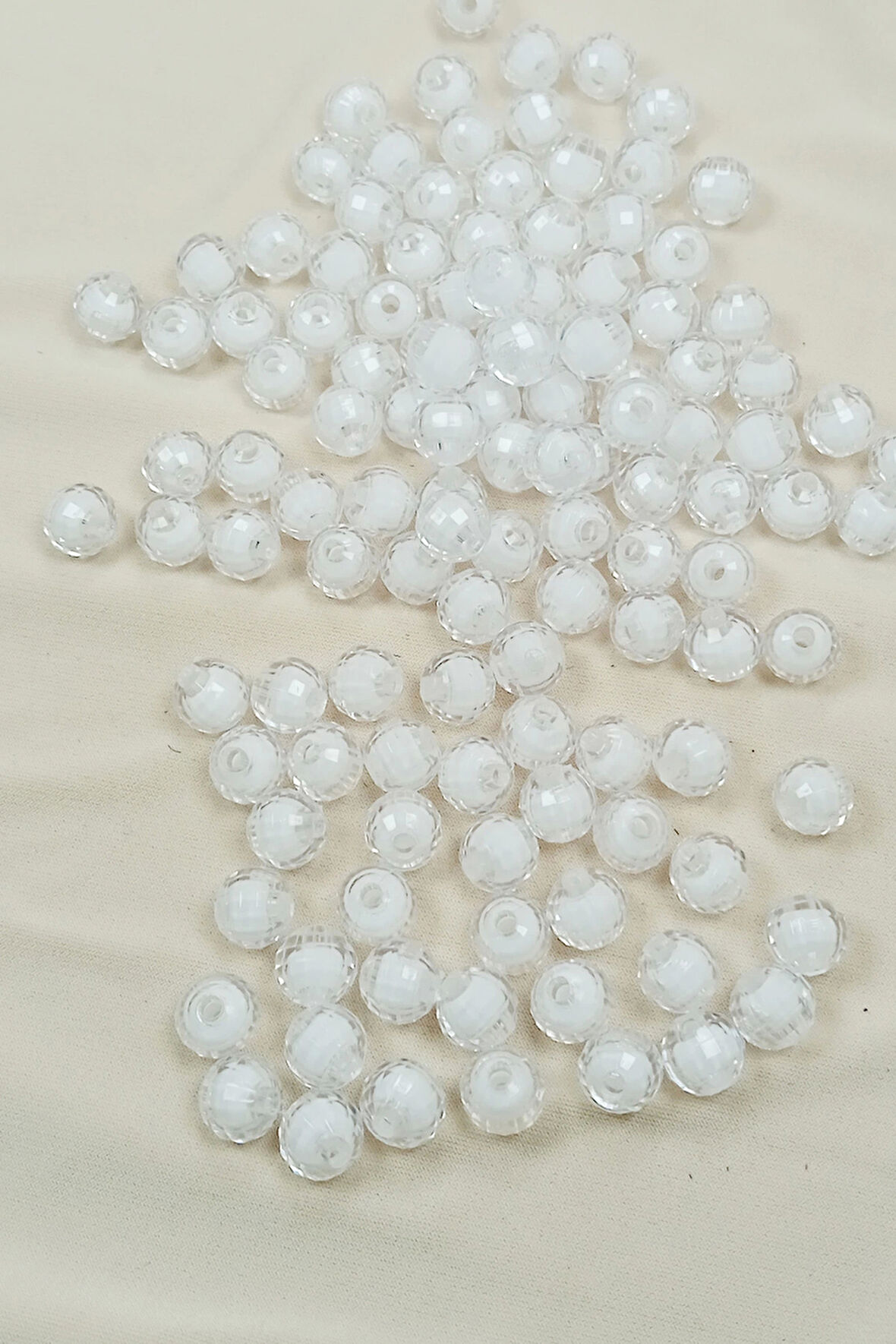 Dünya Boncuk İçten Boncuklu Bileklik Çanta Boncuğu 10 mm 50 gr Beyaz - BNC463