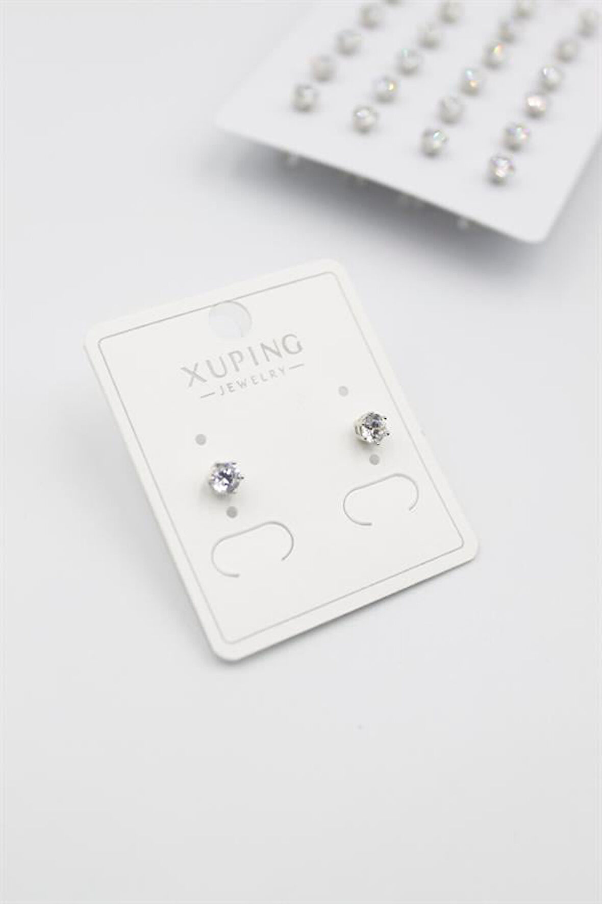 Küçük Boy Zirkon Taşlı Tektaş  Küpe - Gümüş