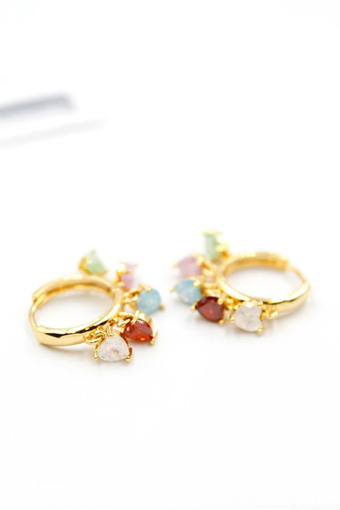 Shakira Kalp Küpe - Altın